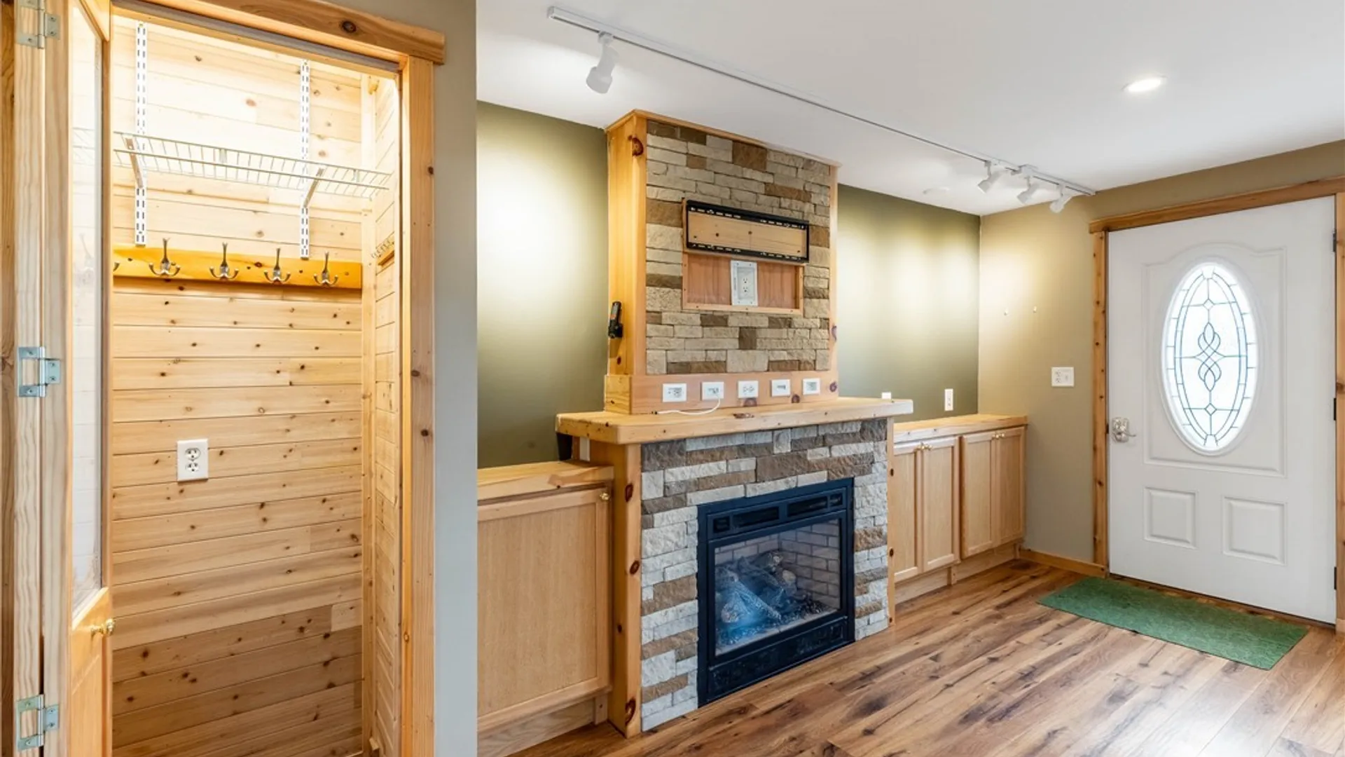 Property at 11020 Transit Road, Amherst, NY 14051 5