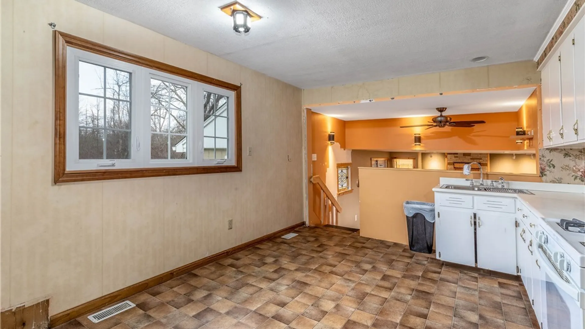 Property at 11020 Transit Road, Amherst, NY 14051 8