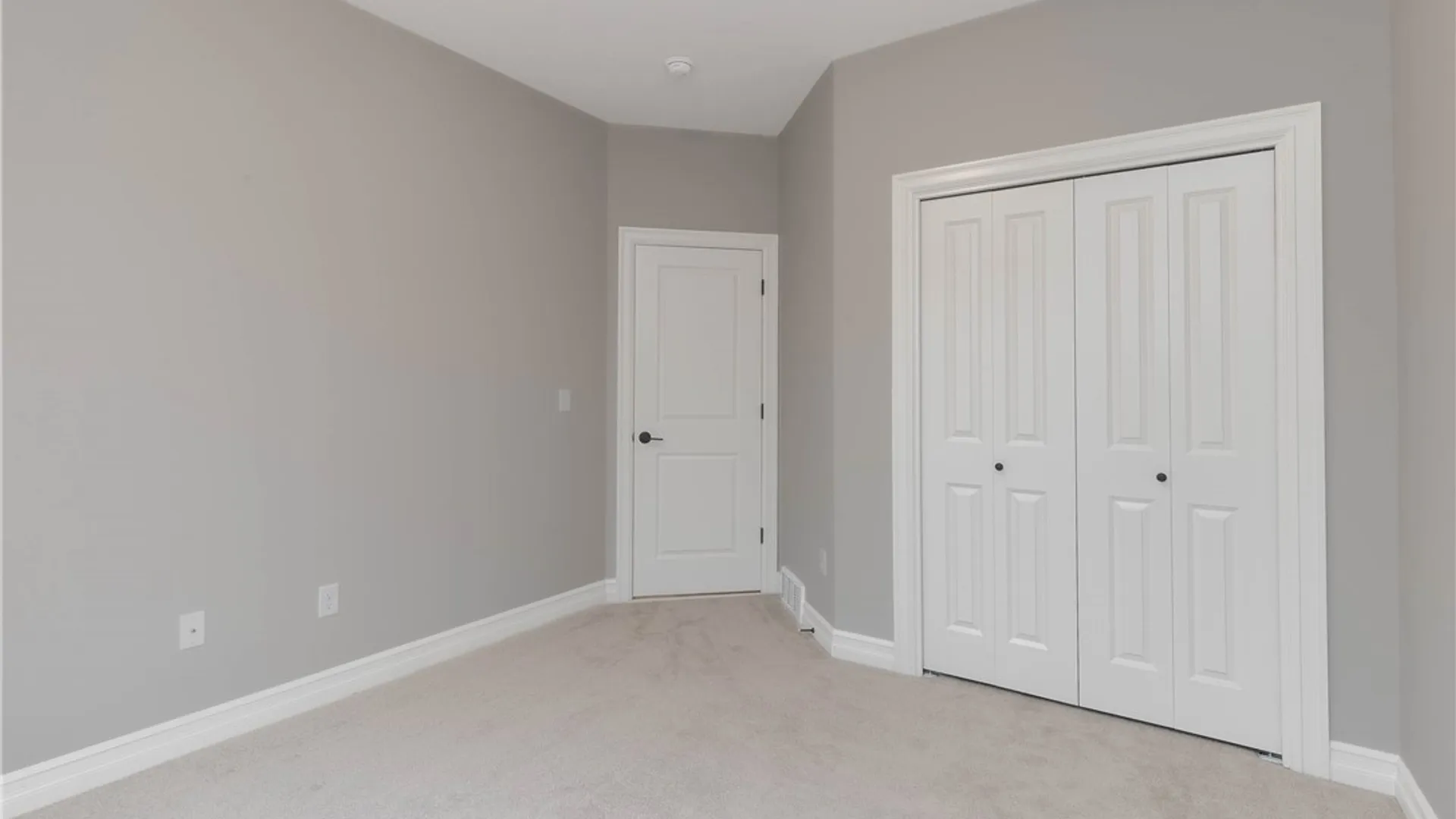 Property at 7290 Woodhaven Drive, Lockport Town, NY 14094 26