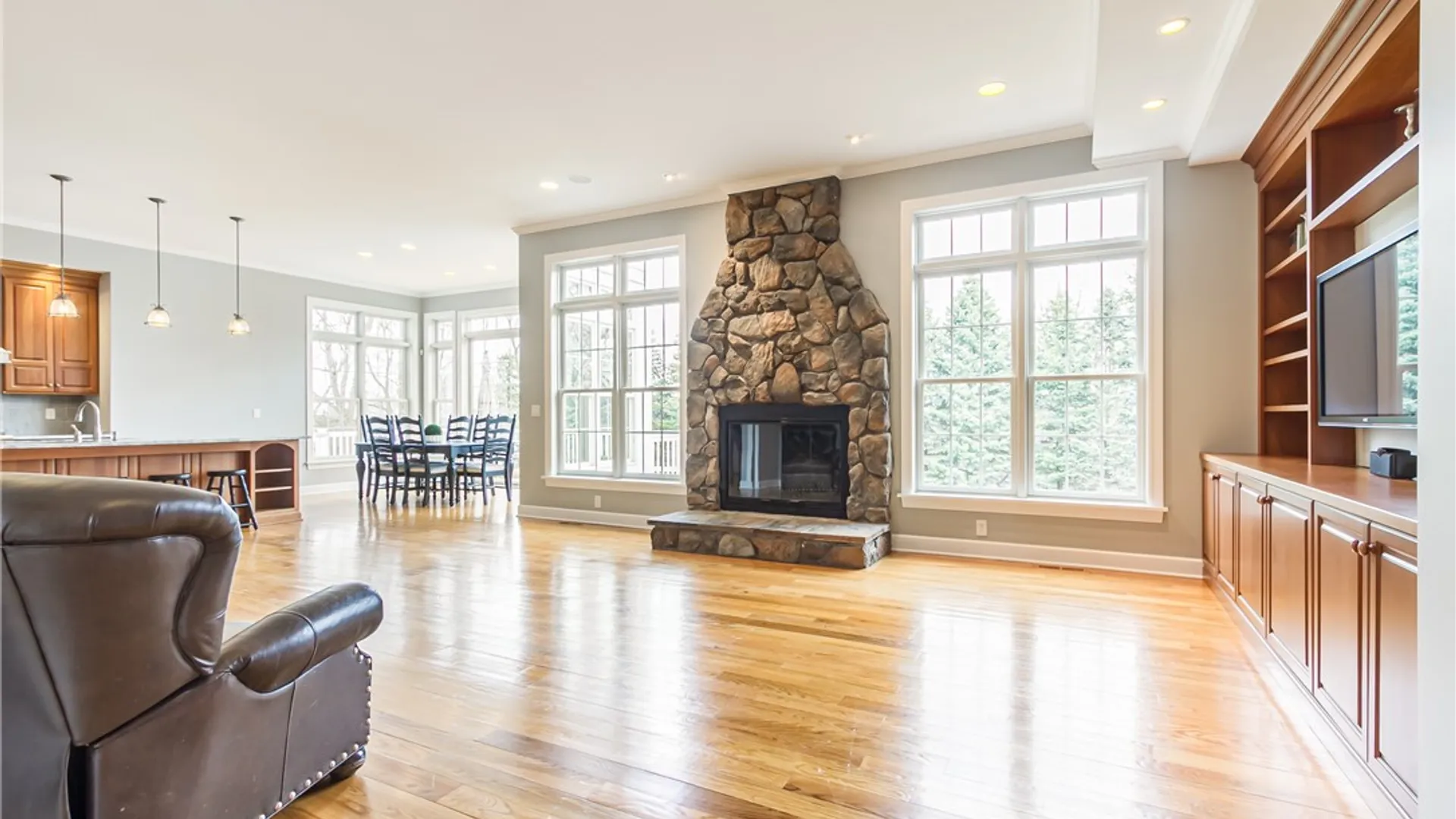 Property at 540 Clover Hills Drive, Pittsford, NY 14618 12