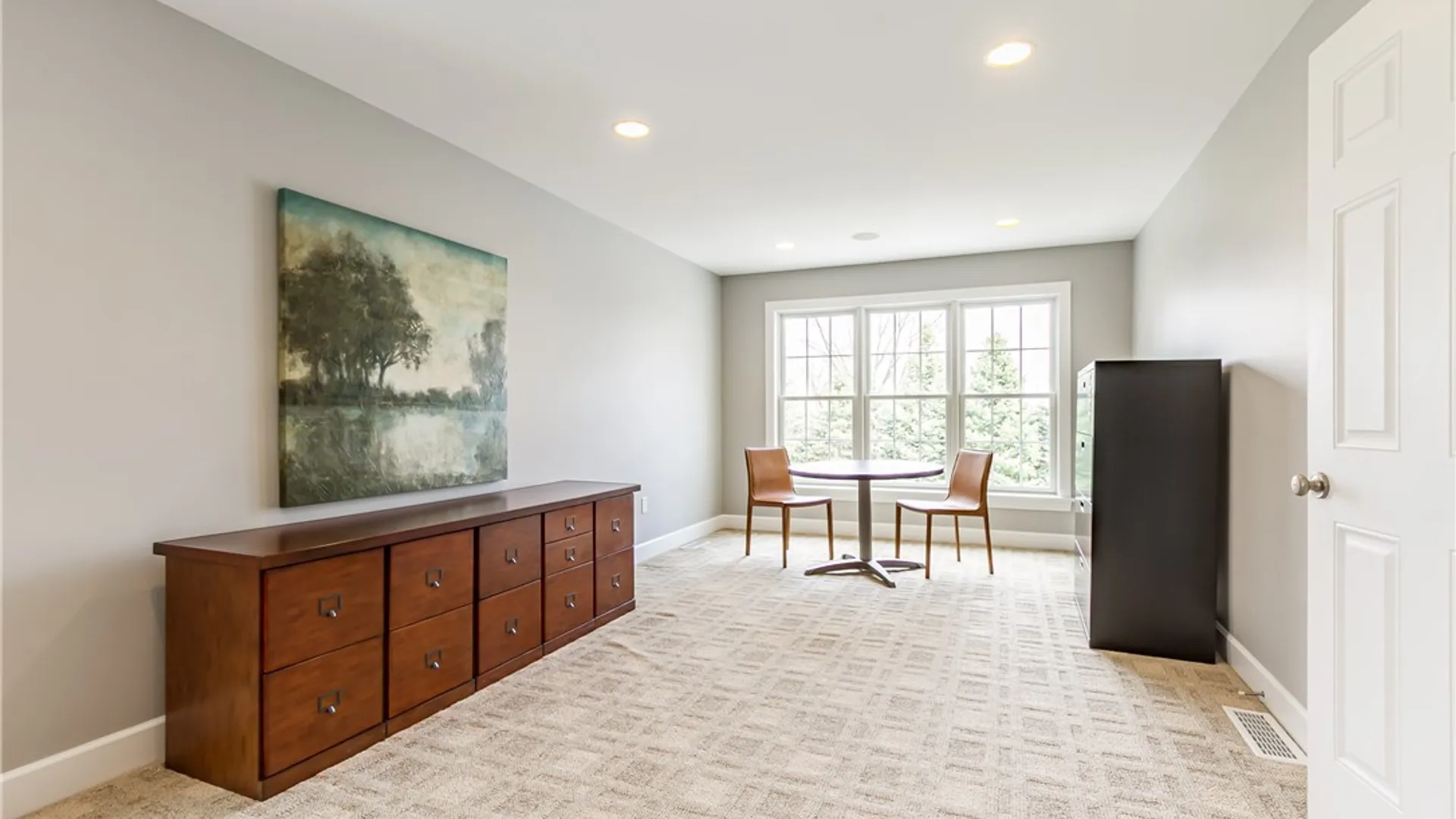 Property at 540 Clover Hills Drive, Pittsford, NY 14618 34