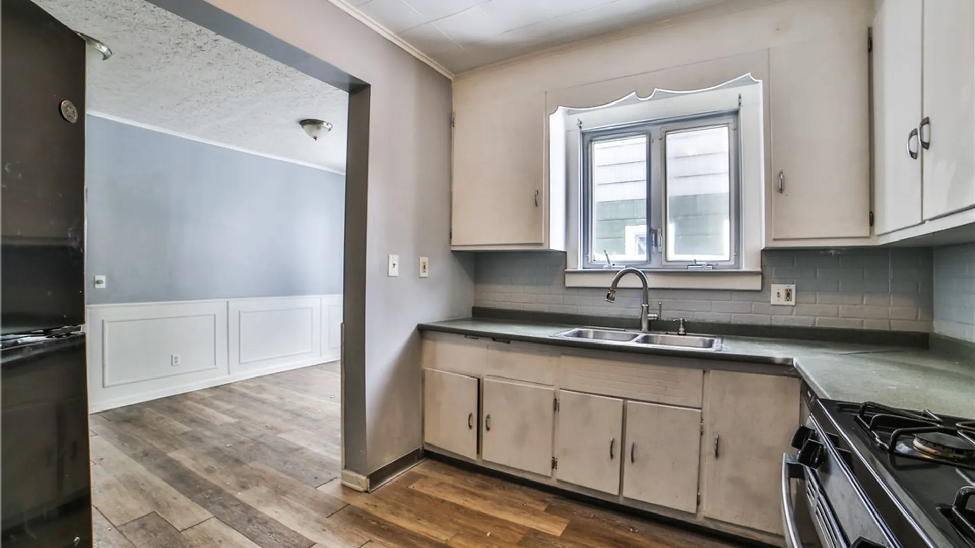 Property at 32 Edson Street, Buffalo, NY 14210 24