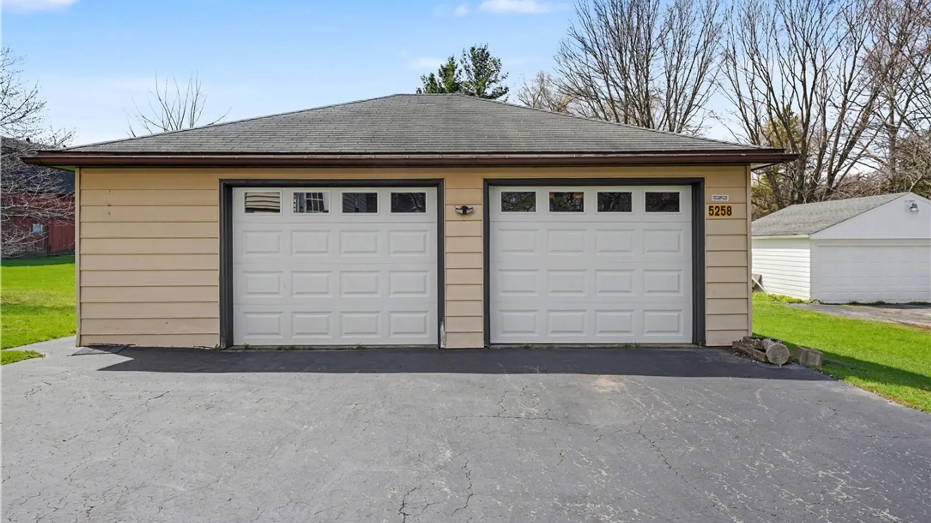 Property at 5258 Chestnut Ridge Road, Orchard Park, NY 14127 6