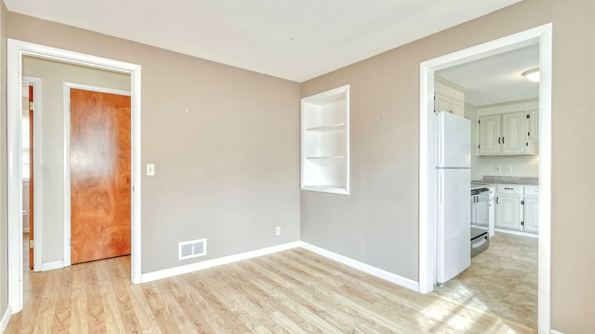 Property at 36 Fallenson Drive, Greece, NY 14616 10