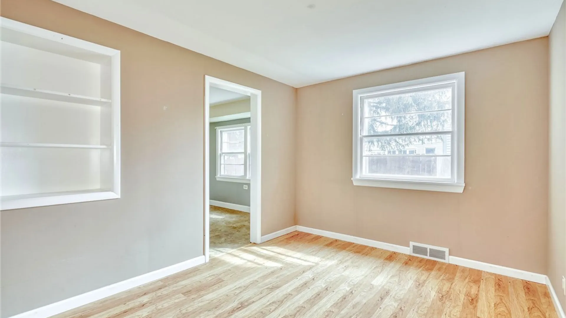 Property at 36 Fallenson Drive, Greece, NY 14616 11