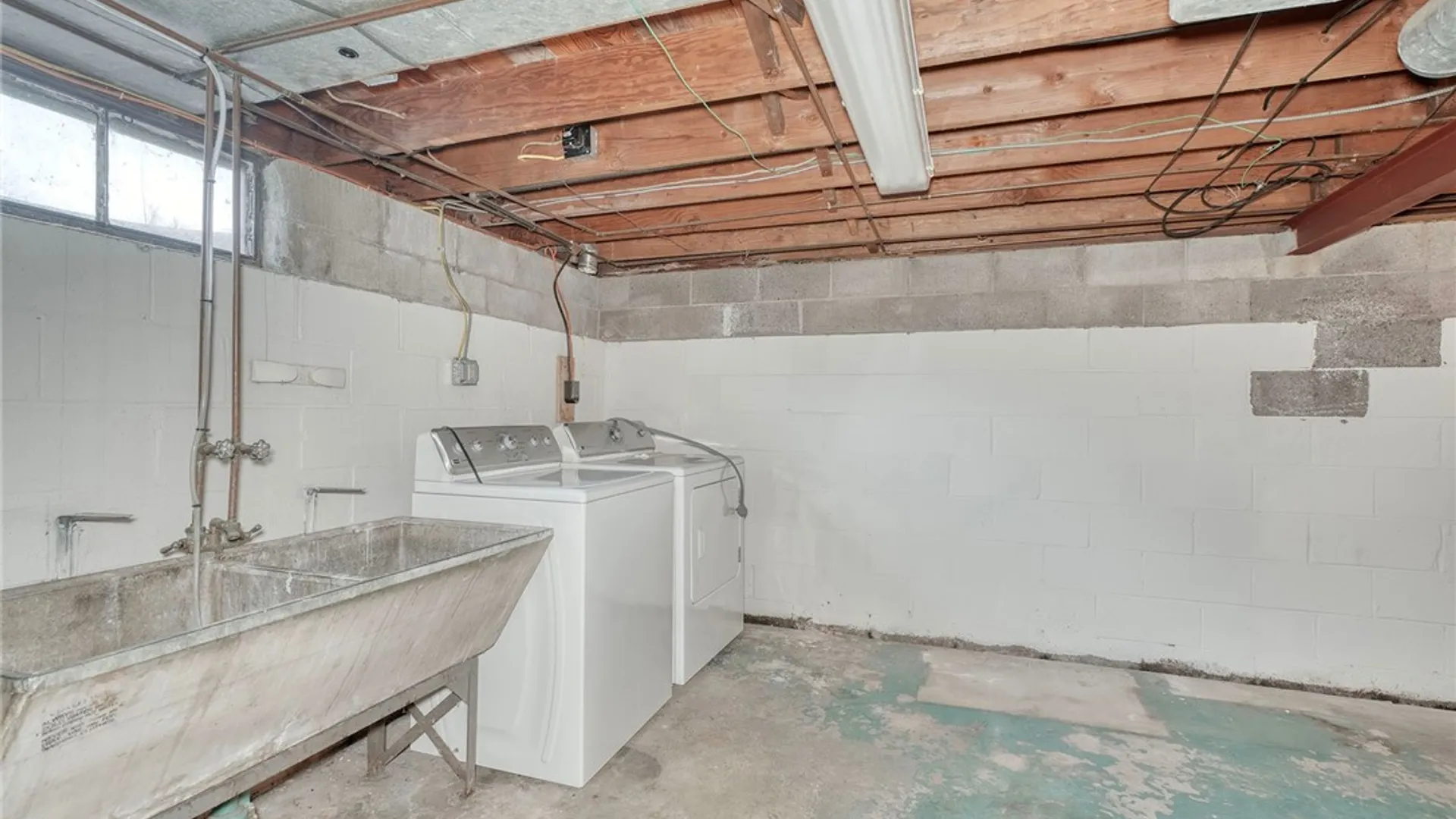 Property at 36 Fallenson Drive, Greece, NY 14616 18