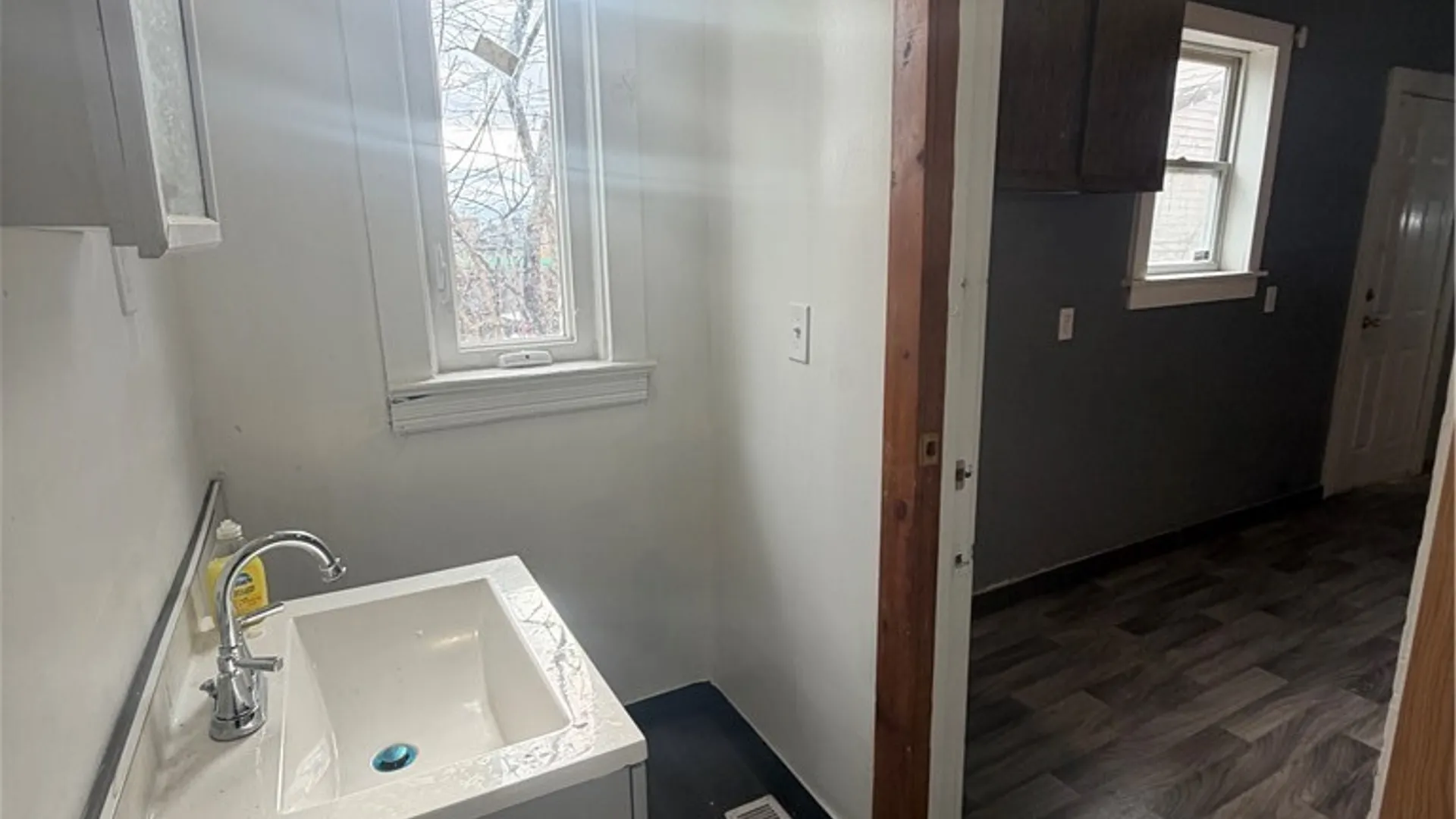 Property at 45 Otis Place, Buffalo, NY 14209 10