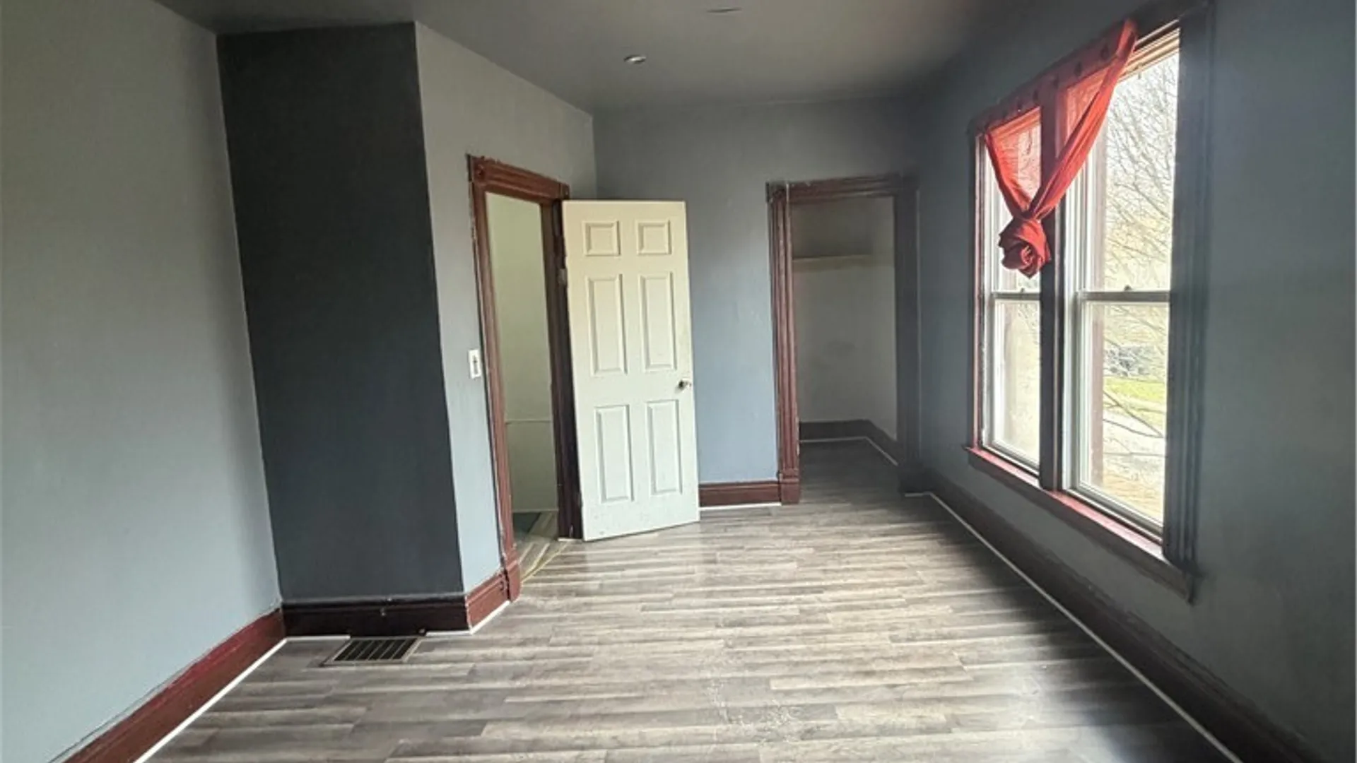 Property at 45 Otis Place, Buffalo, NY 14209 18