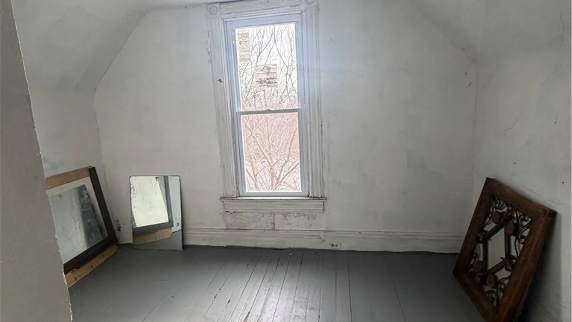 Property at 45 Otis Place, Buffalo, NY 14209 23