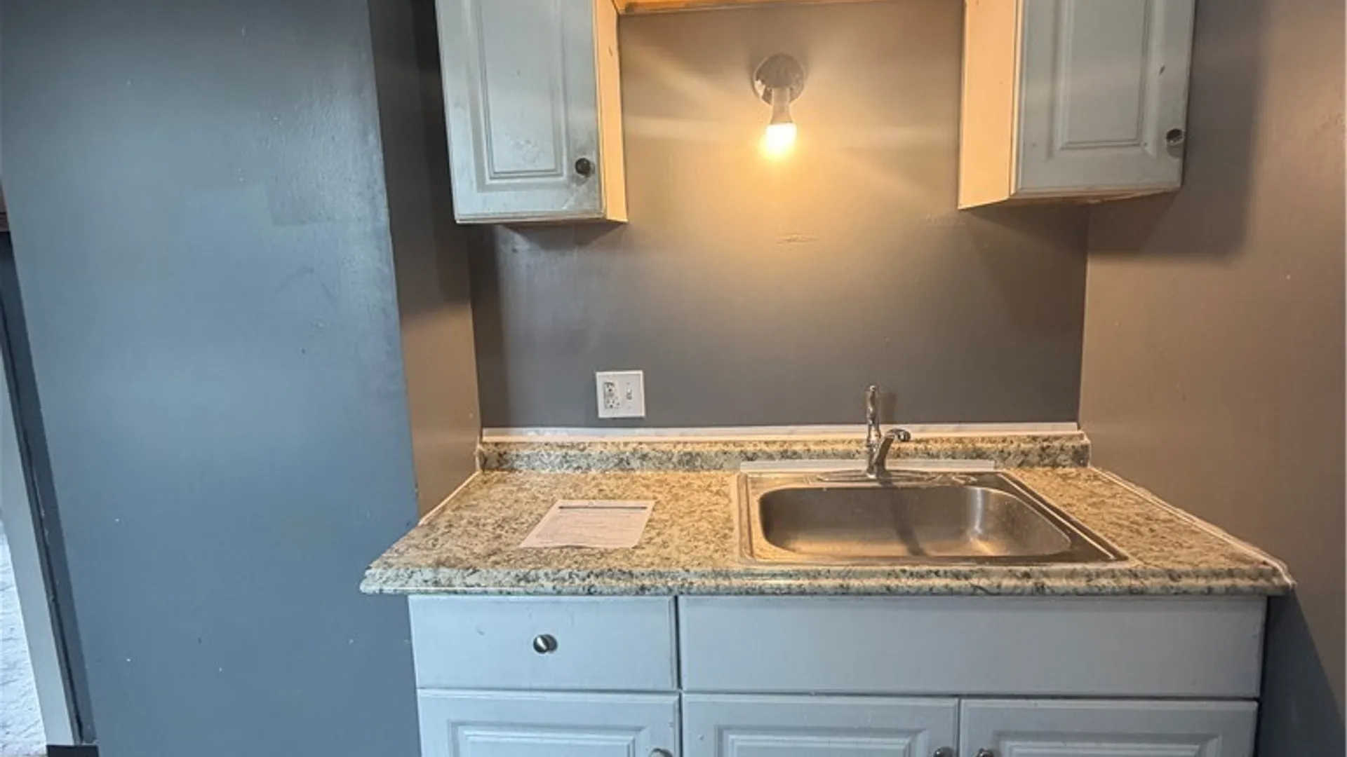 Property at 45 Otis Place, Buffalo, NY 14209 32