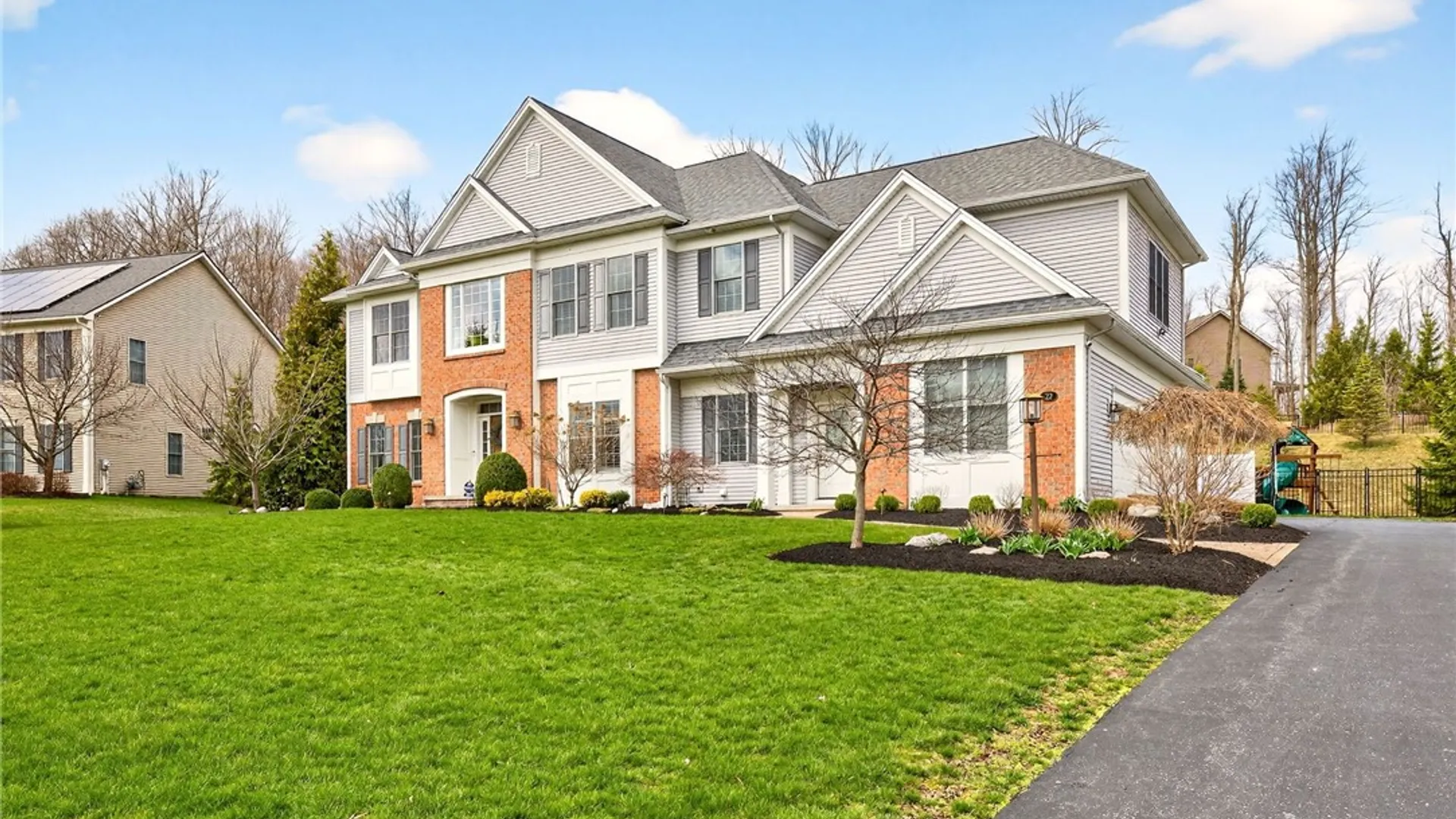 Property at 22 Greythorne Hill, Pittsford, NY 14534 2