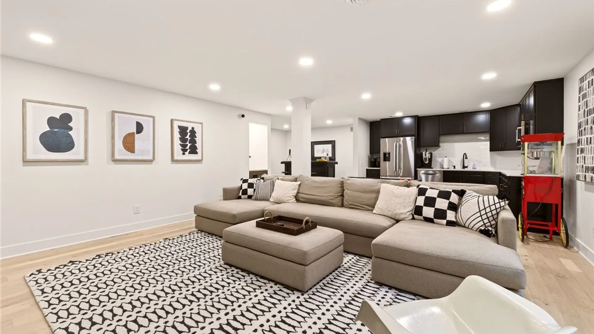 Property at 22 Greythorne Hill, Pittsford, NY 14534 34