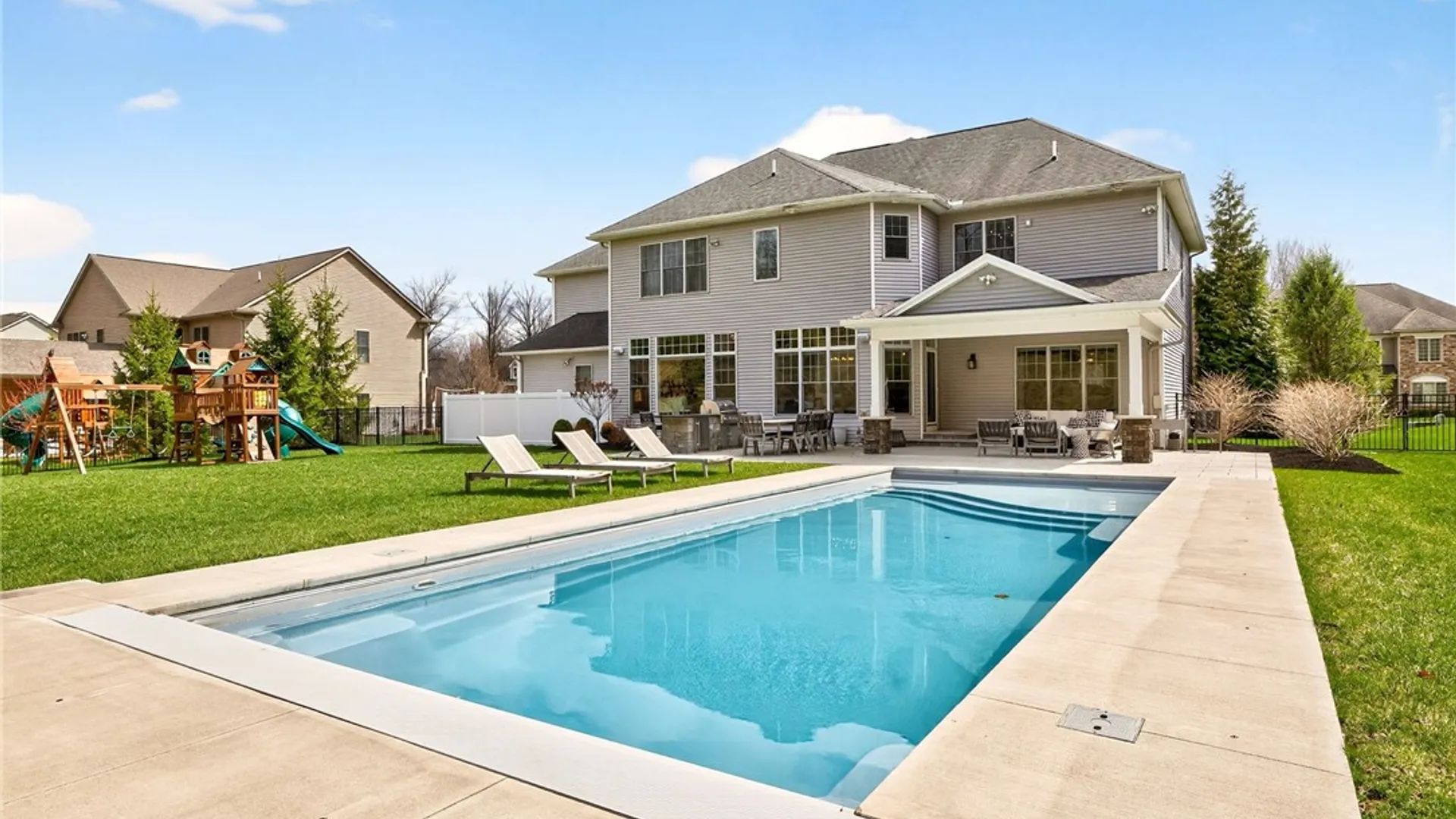 Property at 22 Greythorne Hill, Pittsford, NY 14534 47