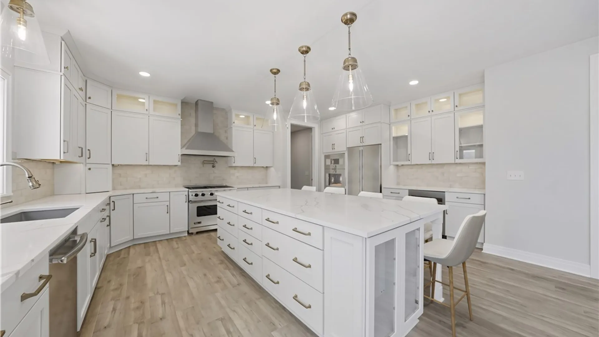 Property at 65 Woodthrush, Orchard Park, NY 14127 4