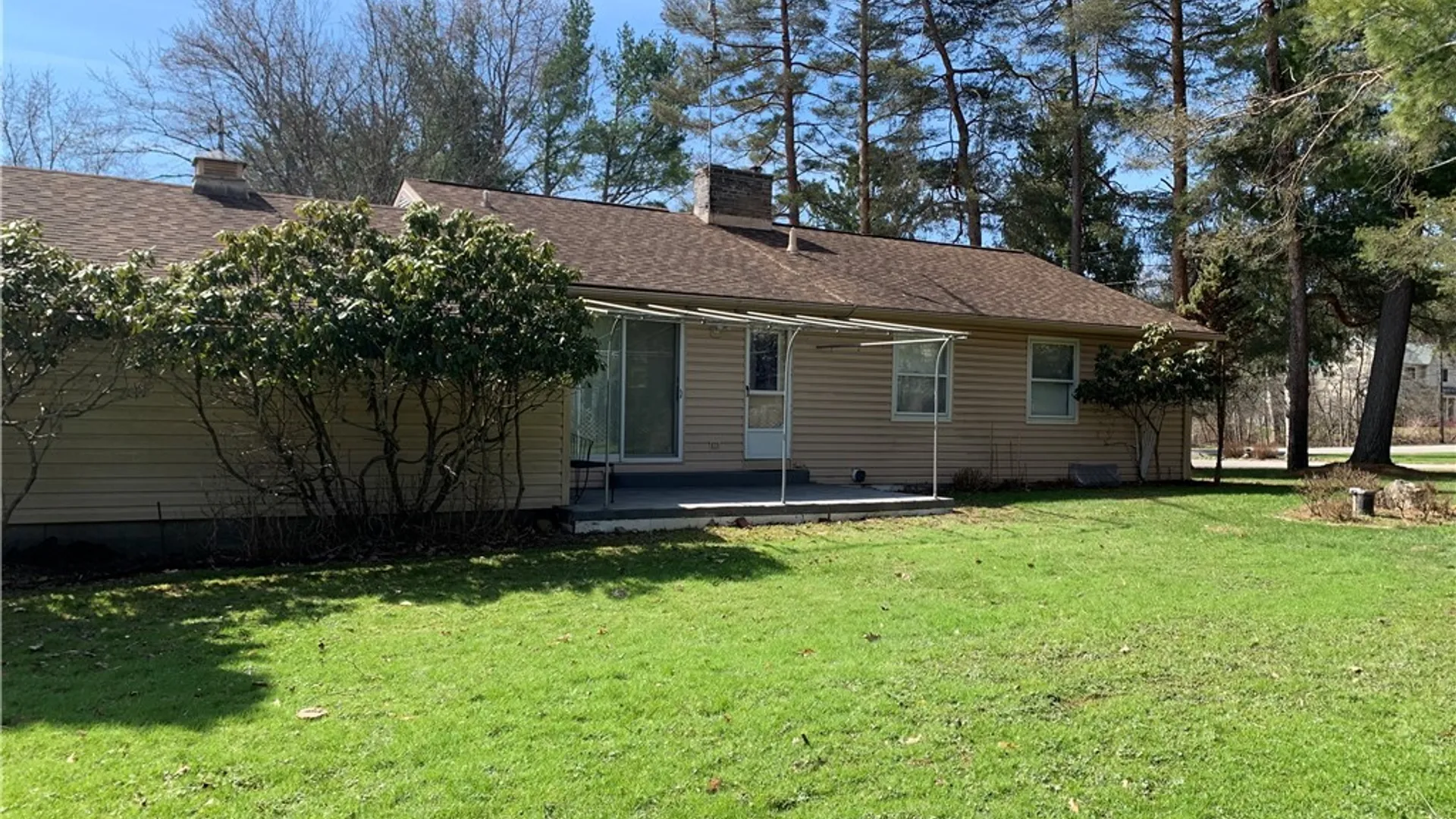 Property at 30 Magnolia Avenue, Ellicott, NY 14701 3