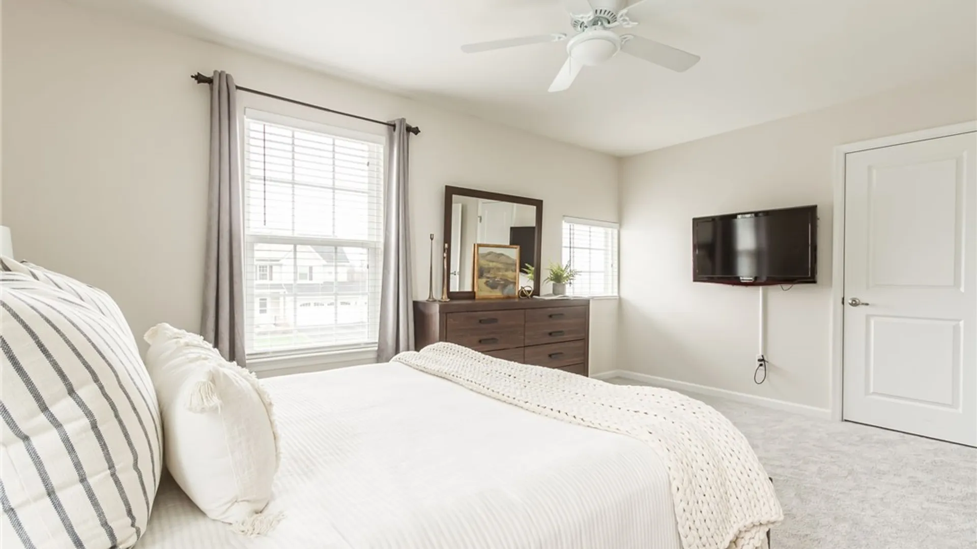 Property at 1173 Louise Way, Victor, NY 14564 23