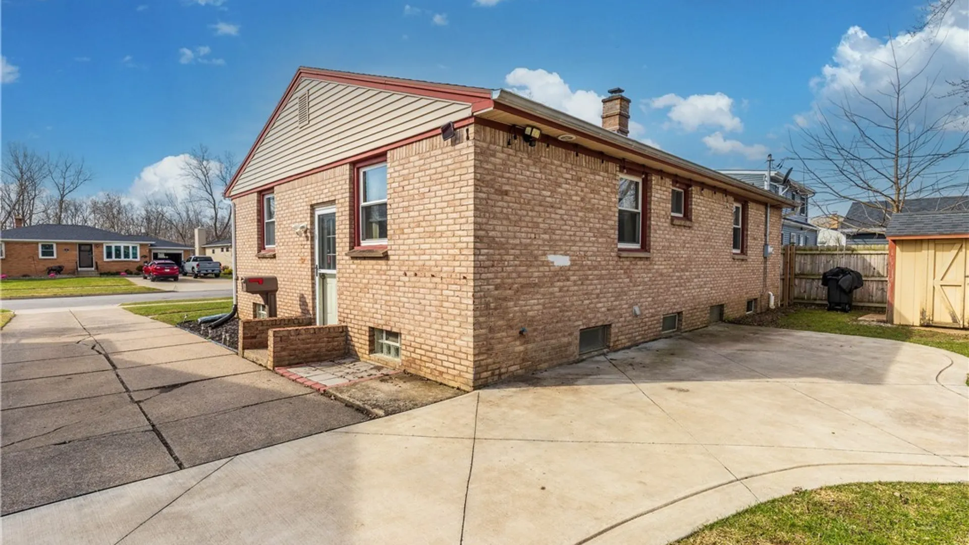 Property at 44 Dover Drive, West Seneca, NY 14224 29