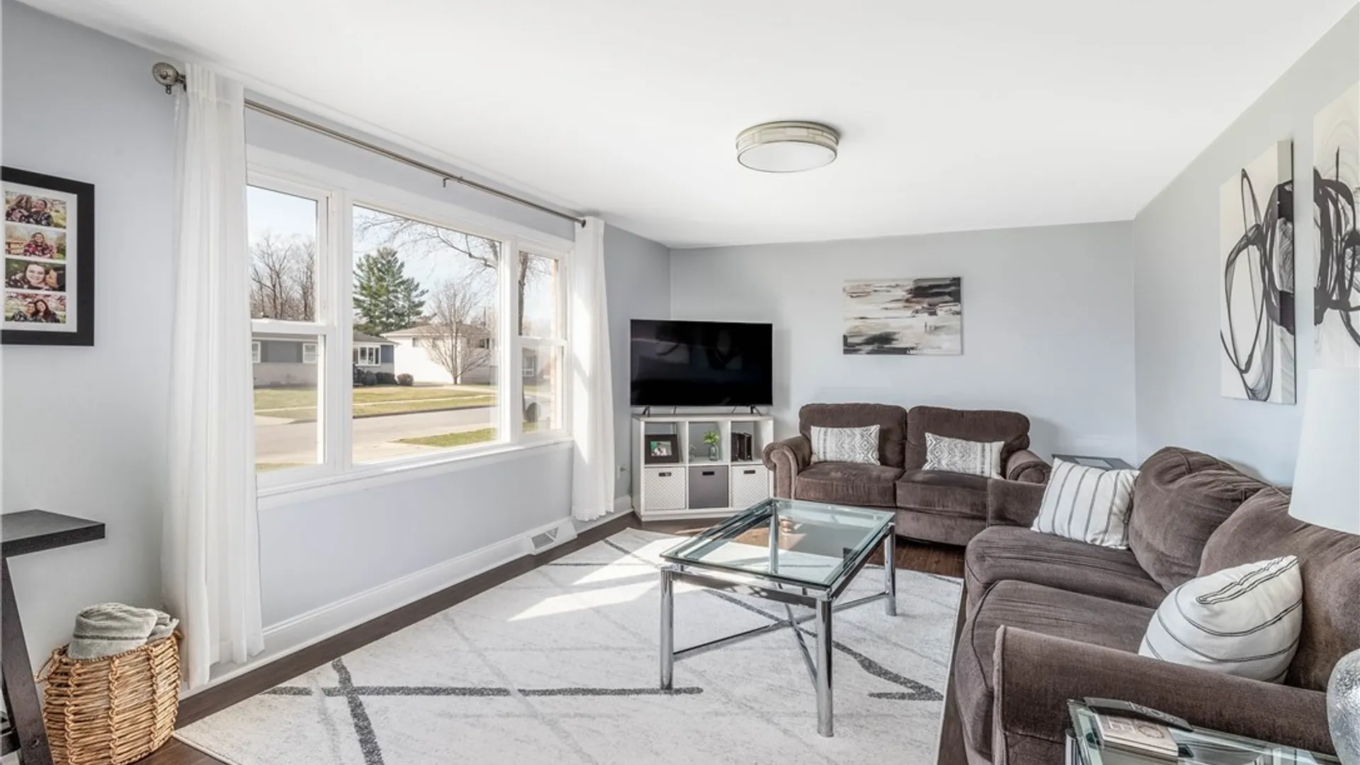 Property at 44 Dover Drive, West Seneca, NY 14224 8