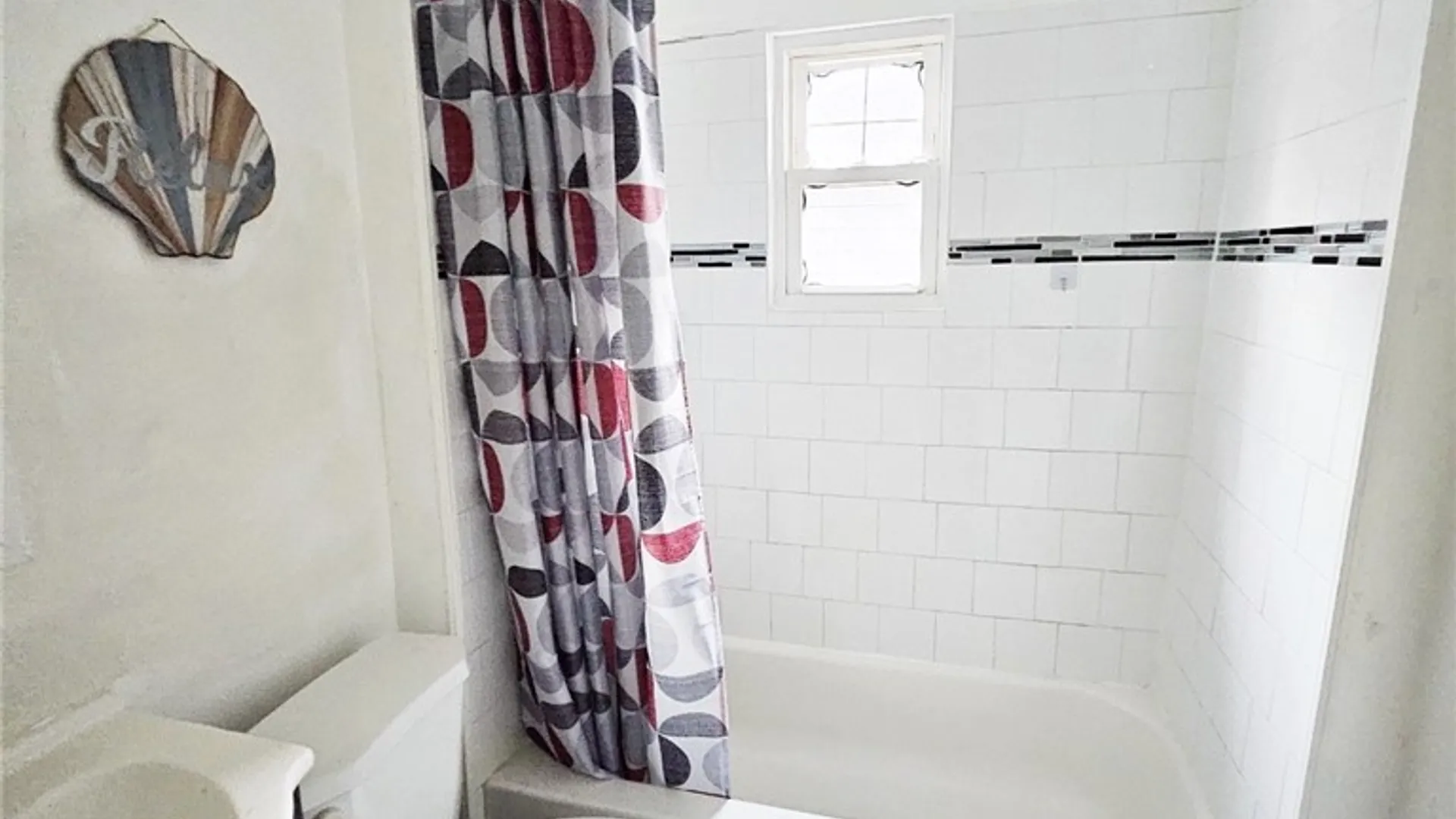 Property at 77 Clarence Avenue, Buffalo, NY 14215 18