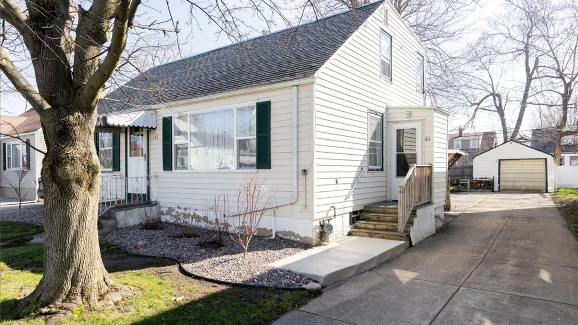 Property at 61 Henley Road, Buffalo, NY 14216 16