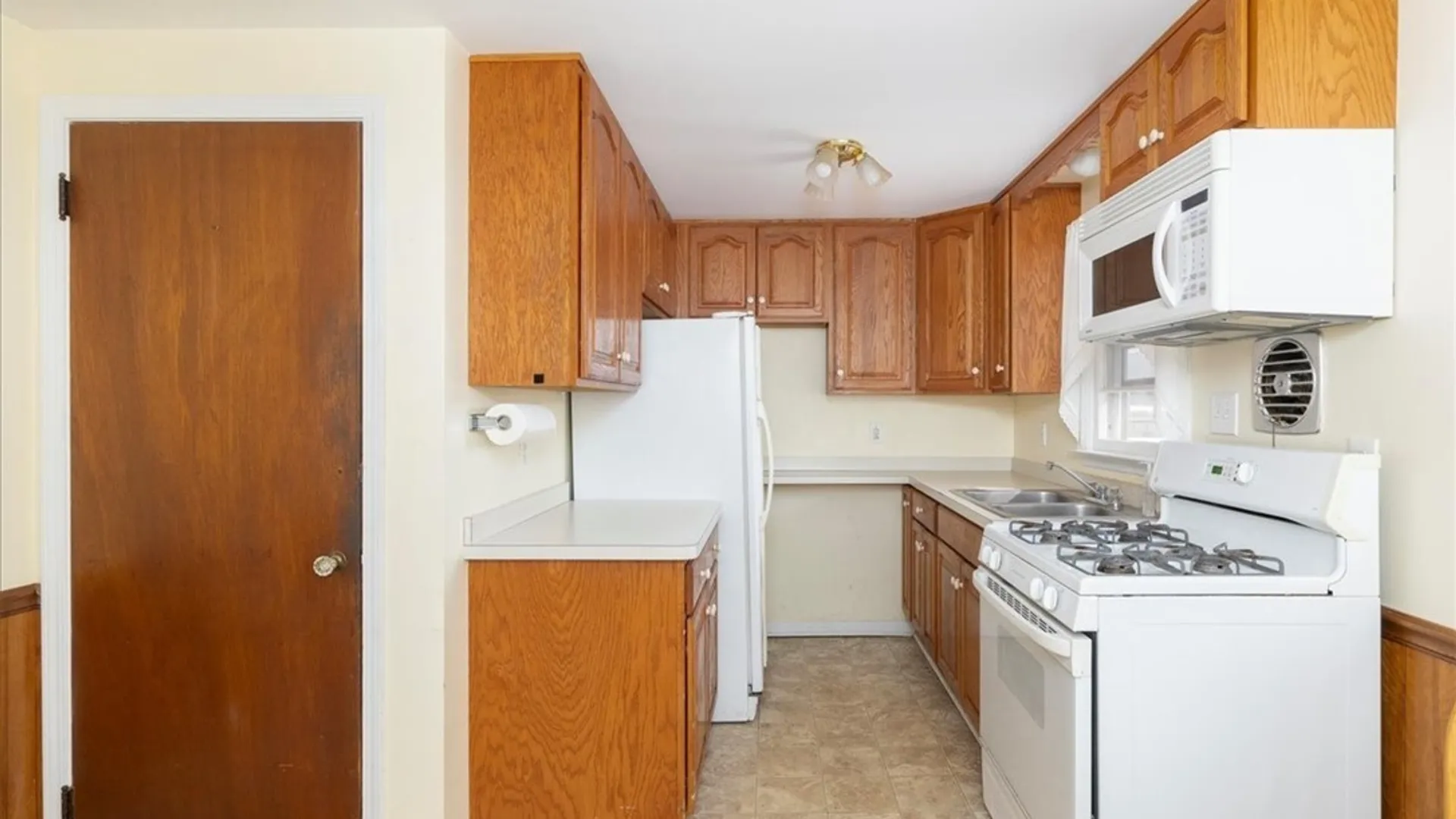 Property at 61 Henley Road, Buffalo, NY 14216 5
