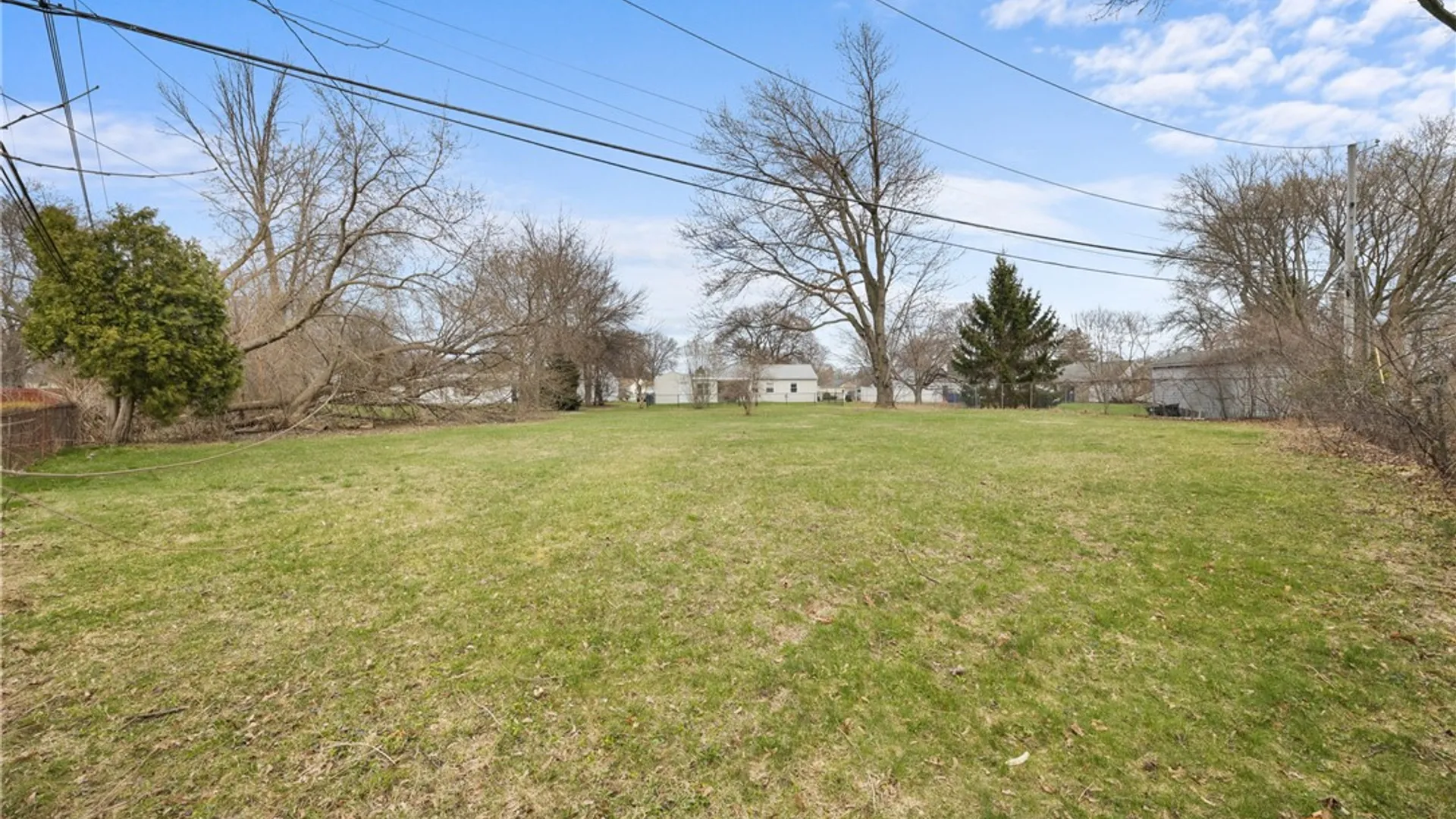 Property at 6 Fairchild Road, Gates, NY 14606 31
