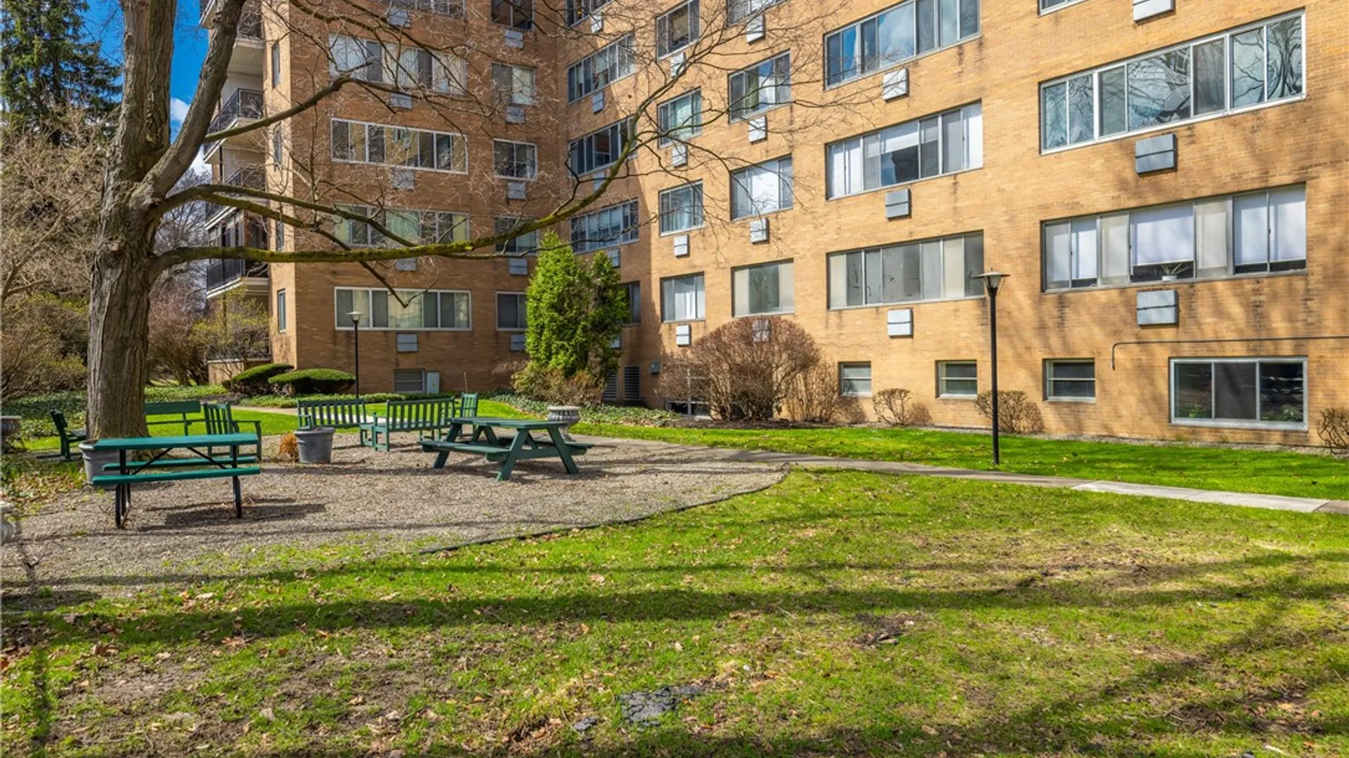 Property at 1000 East Avenue, Rochester, NY 14607 35
