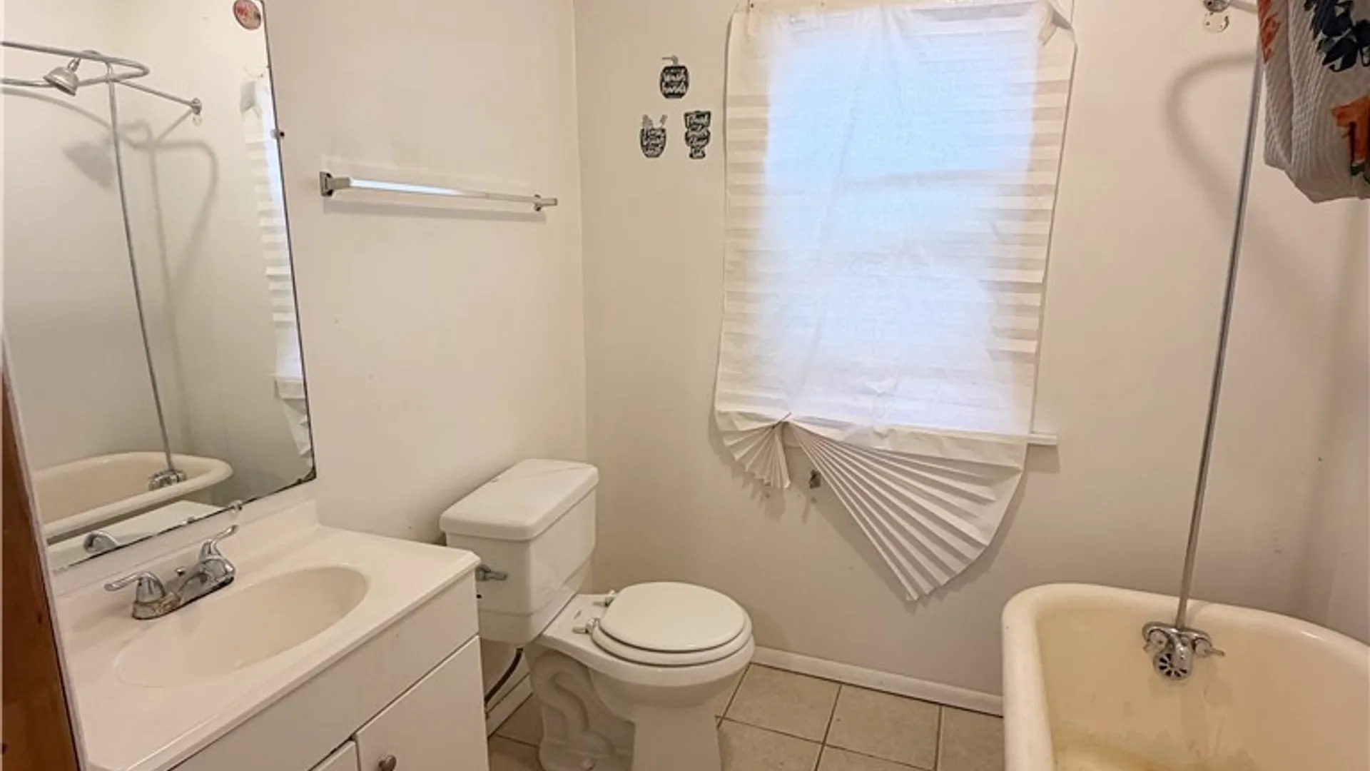 Property at 58 Post Avenue, Rochester, NY 14619 16