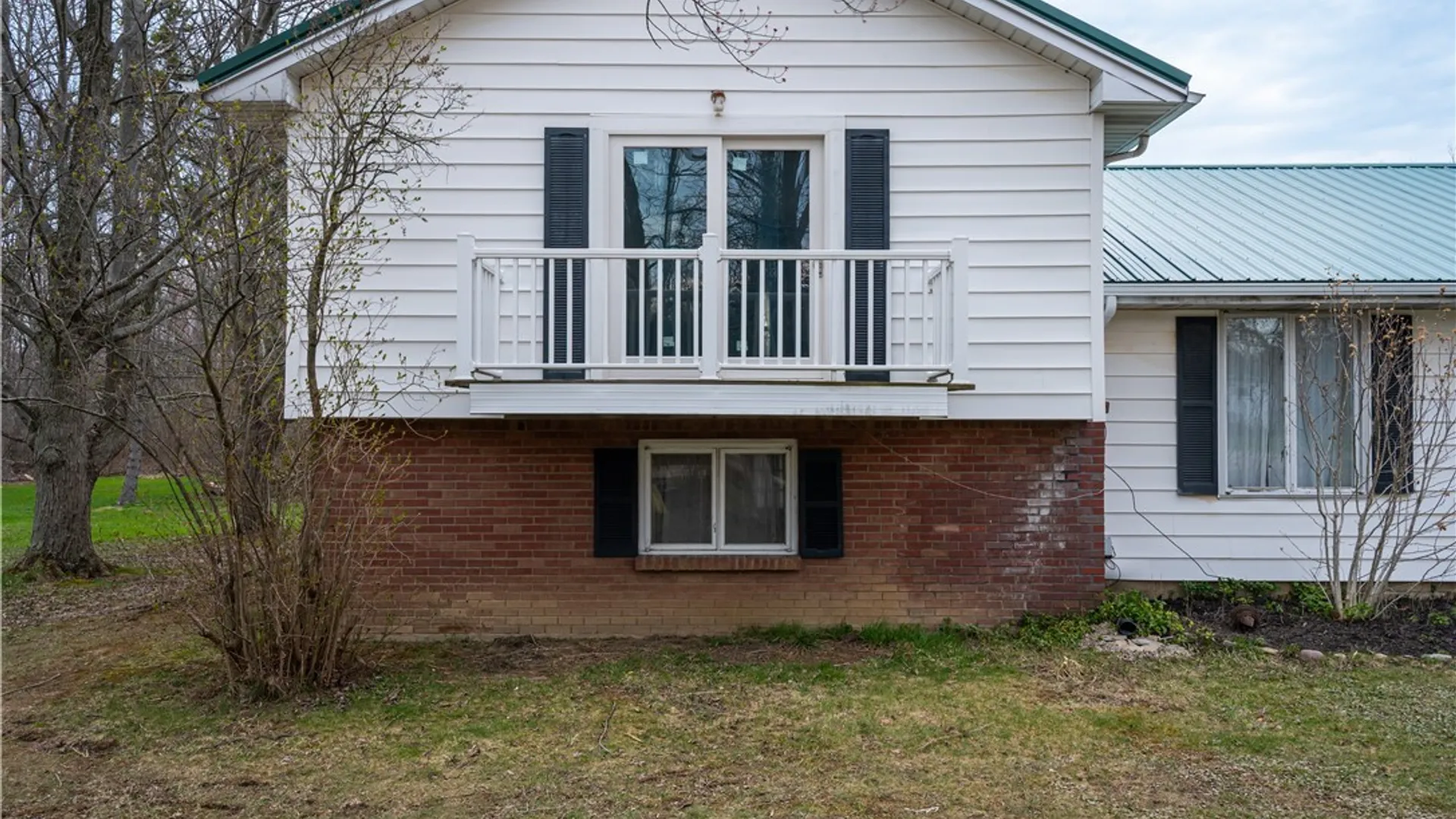 Property at 808 Lake Street, Evans, NY 14006 3