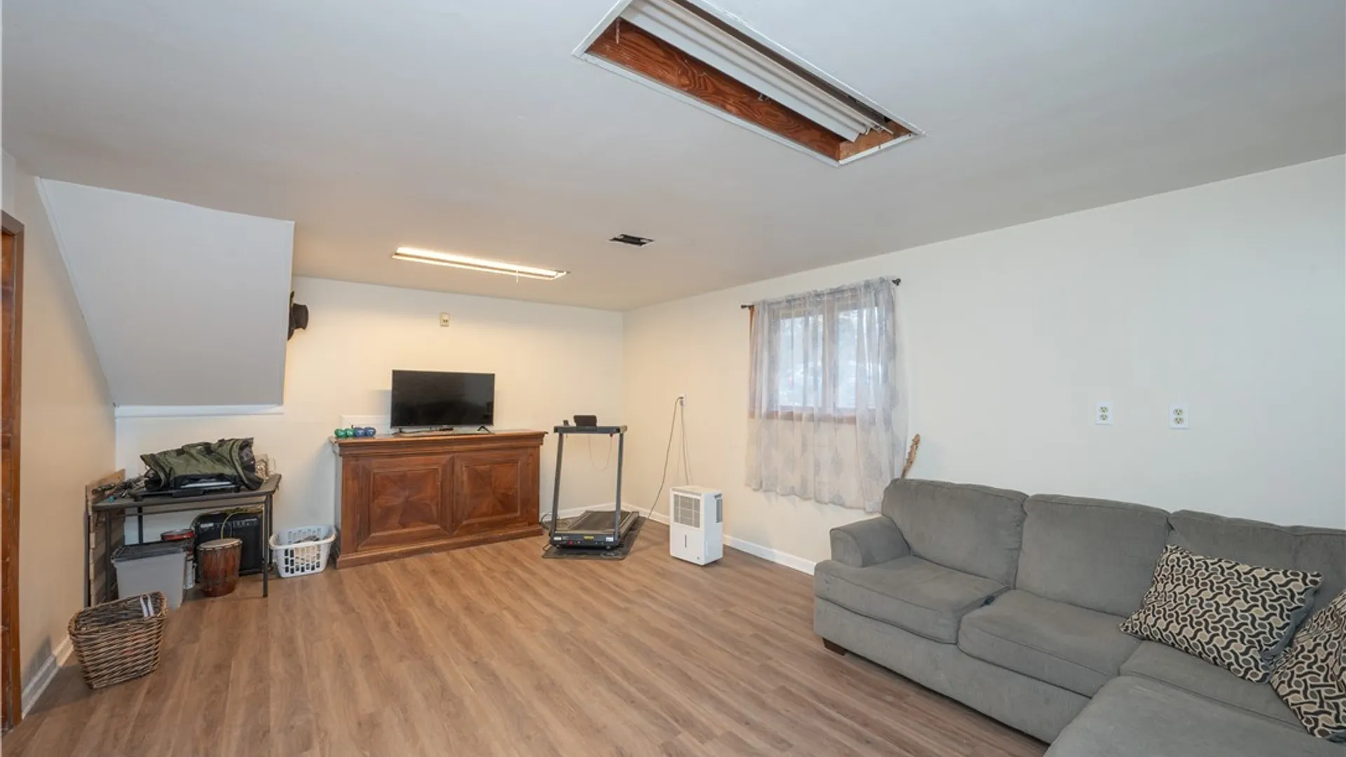 Property at 808 Lake Street, Evans, NY 14006 38