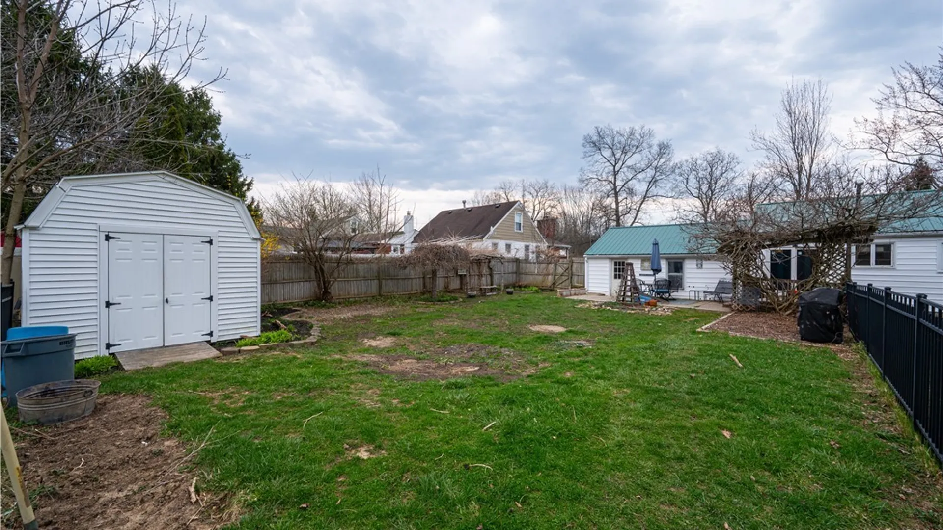 Property at 808 Lake Street, Evans, NY 14006 47