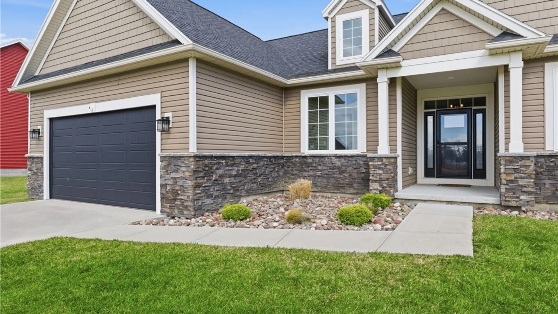 Property at 1045 Lakemist Trail, Ontario, NY 14519 3
