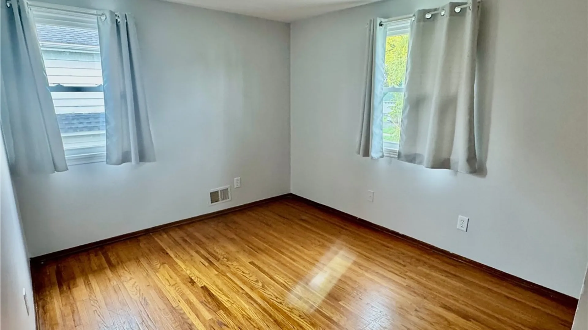 Property at 214 Spruce Street, East Rochester, NY 14445 12