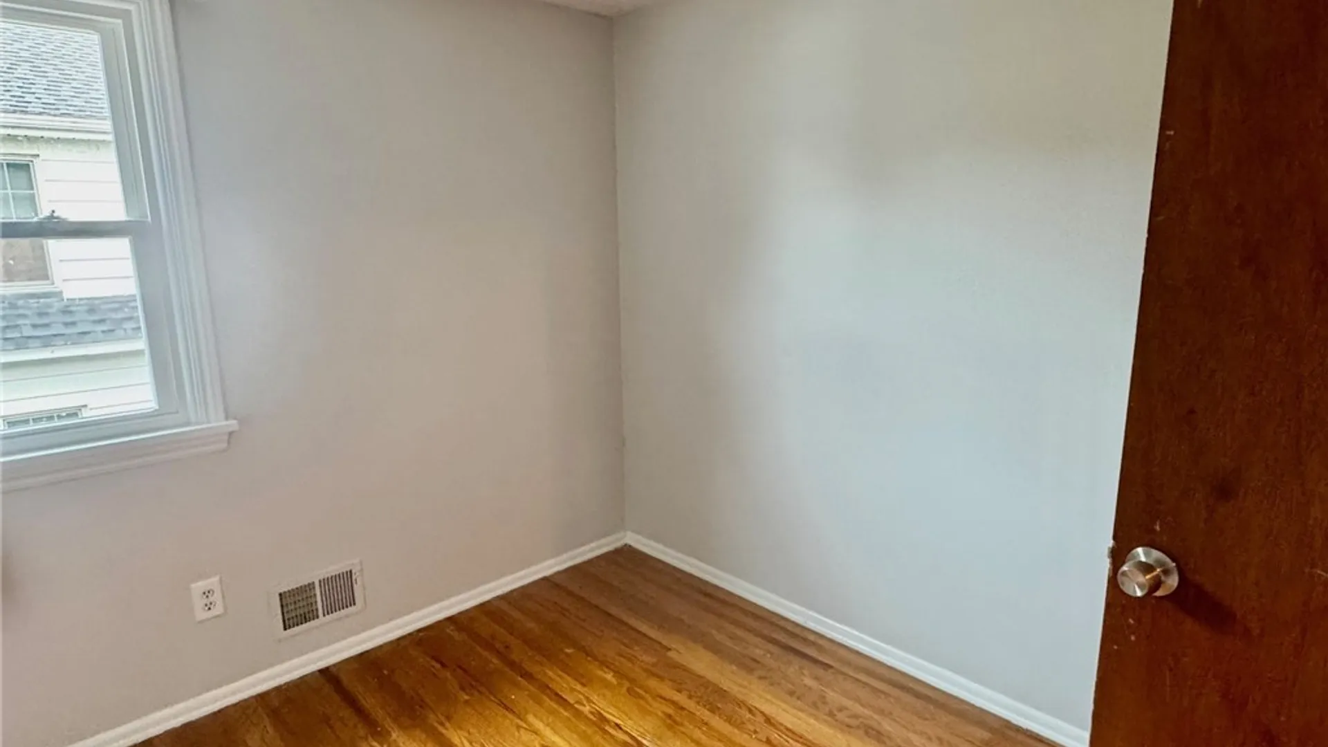 Property at 214 Spruce Street, East Rochester, NY 14445 15