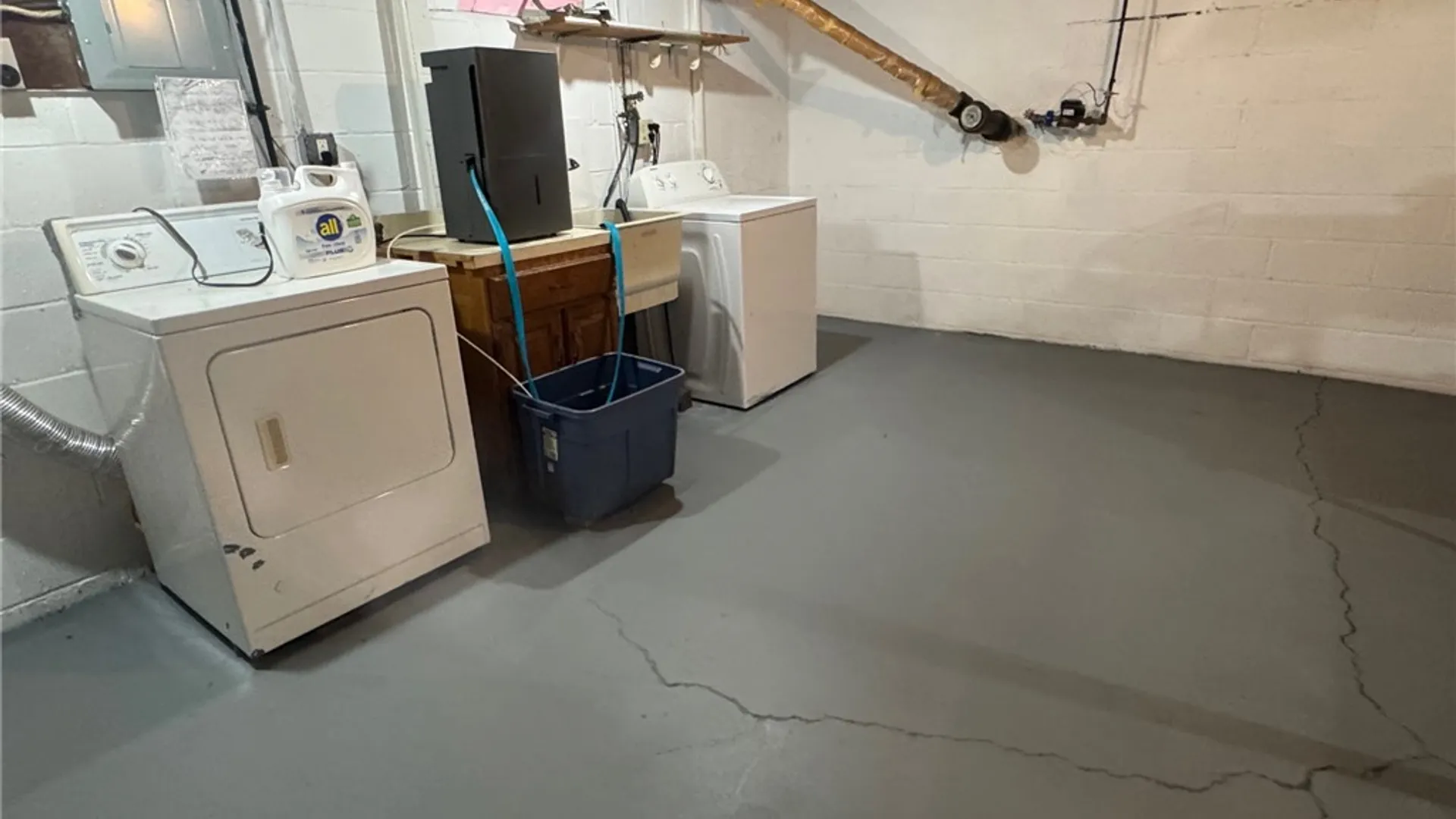 Property at 214 Spruce Street, East Rochester, NY 14445 24