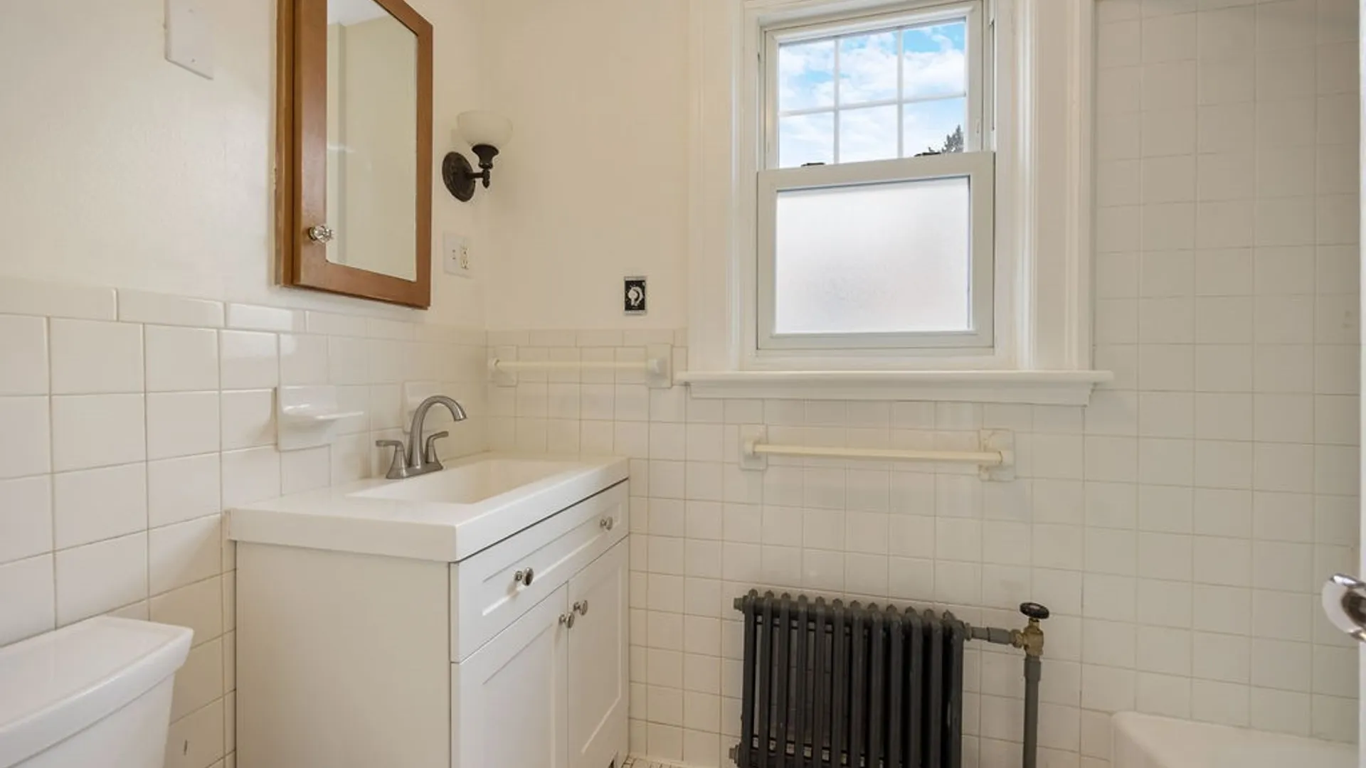 Property at 140 Westminster Avenue, Syracuse, NY 13210 13