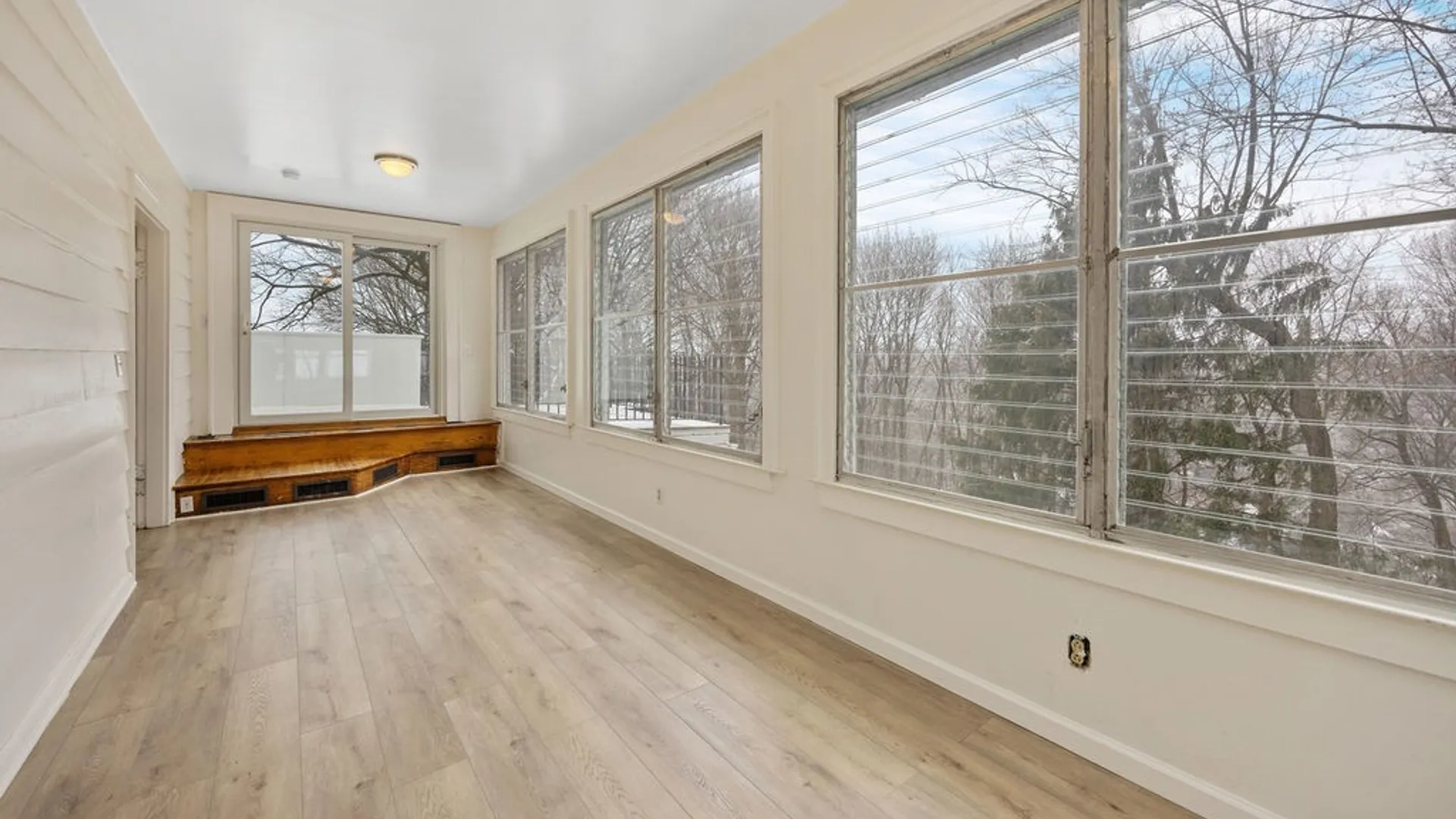Property at 140 Westminster Avenue, Syracuse, NY 13210 25