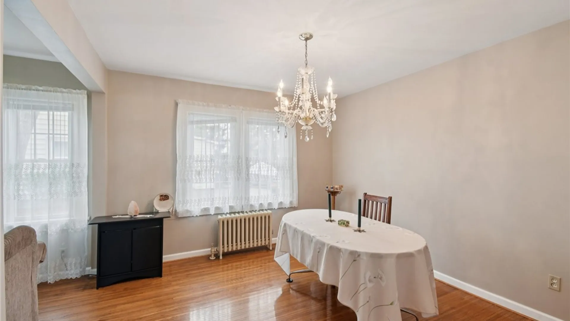 Property at 121 Brooklawn Drive, Brighton, NY 14618 11