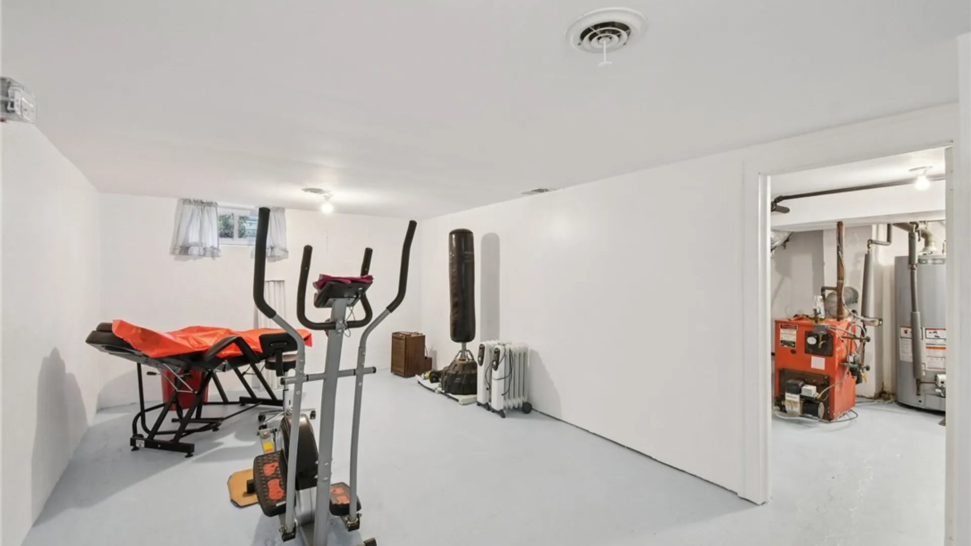 Property at 121 Brooklawn Drive, Brighton, NY 14618 24