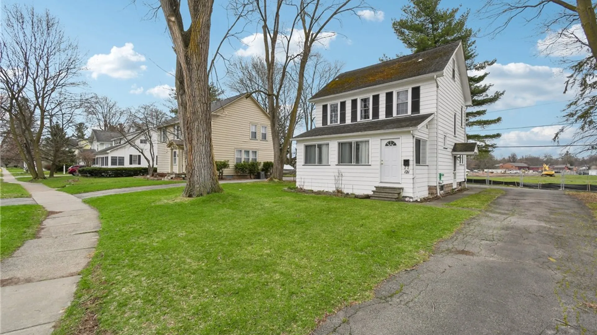 Property at 121 Brooklawn Drive, Brighton, NY 14618 28