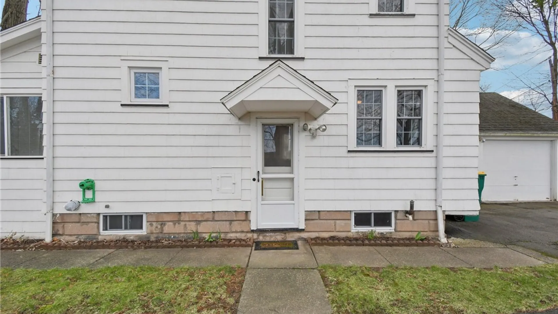 Property at 121 Brooklawn Drive, Brighton, NY 14618 29