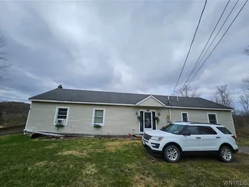 795 Tiona Road, Maine, NY 13811