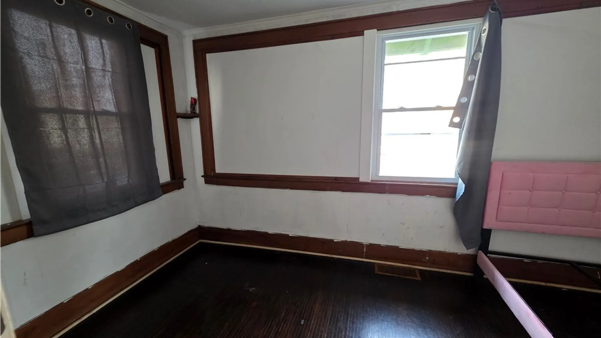 Property at 97 Rohr St, Rochester, NY 14605 12