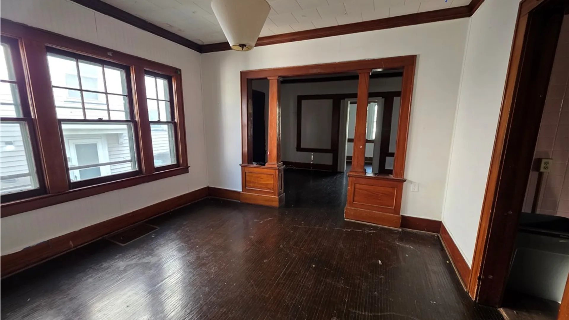 Property at 97 Rohr St, Rochester, NY 14605 16