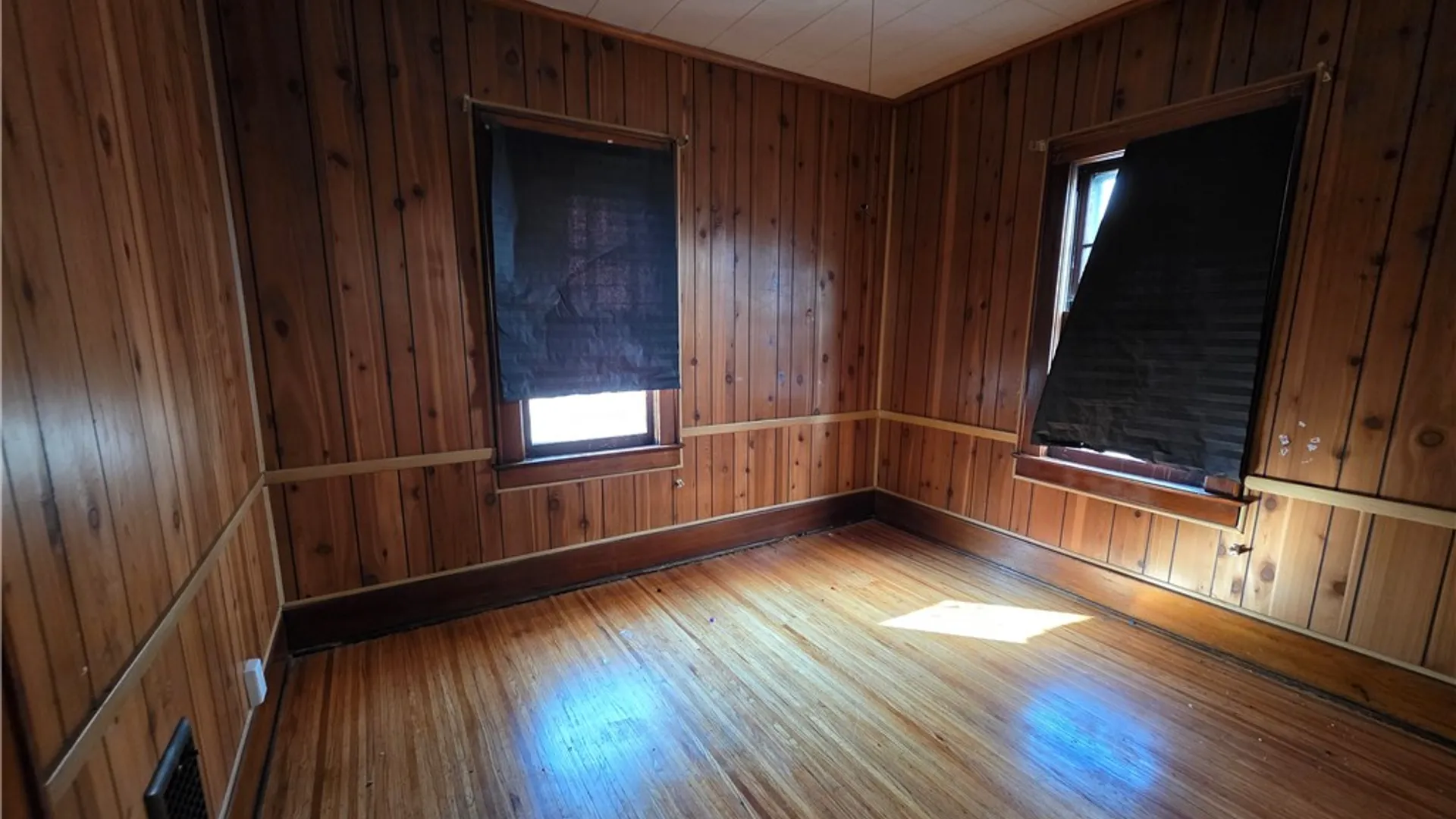 Property at 97 Rohr St, Rochester, NY 14605 17