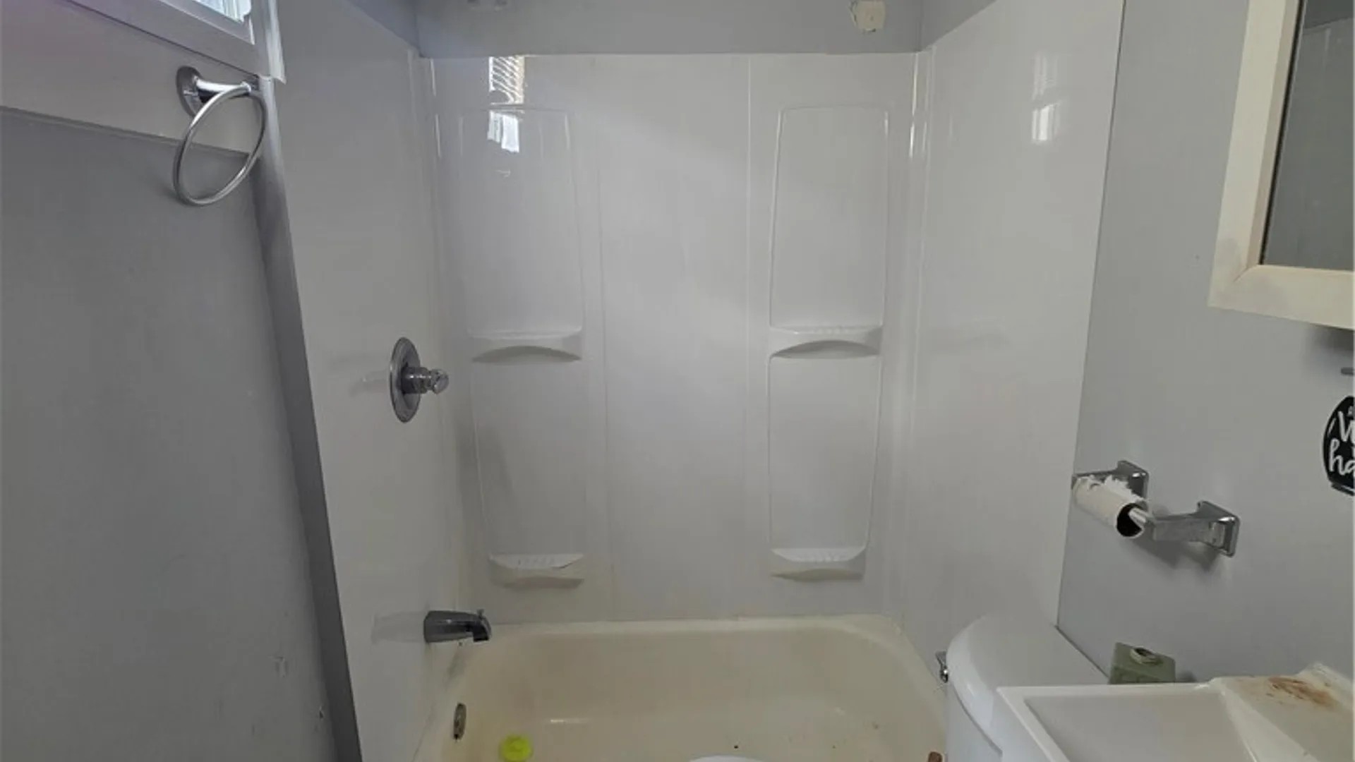 Property at 97 Rohr St, Rochester, NY 14605 21