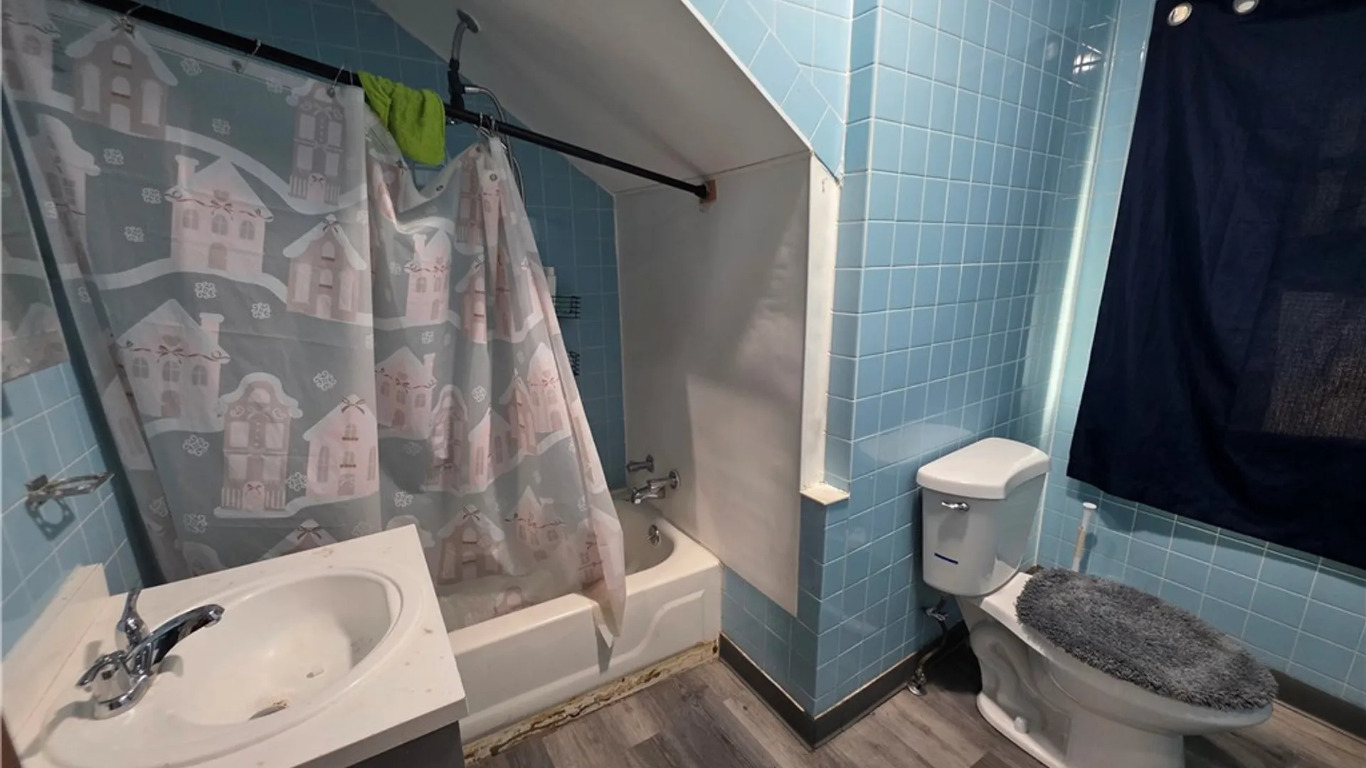 Property at 97 Rohr St, Rochester, NY 14605 32