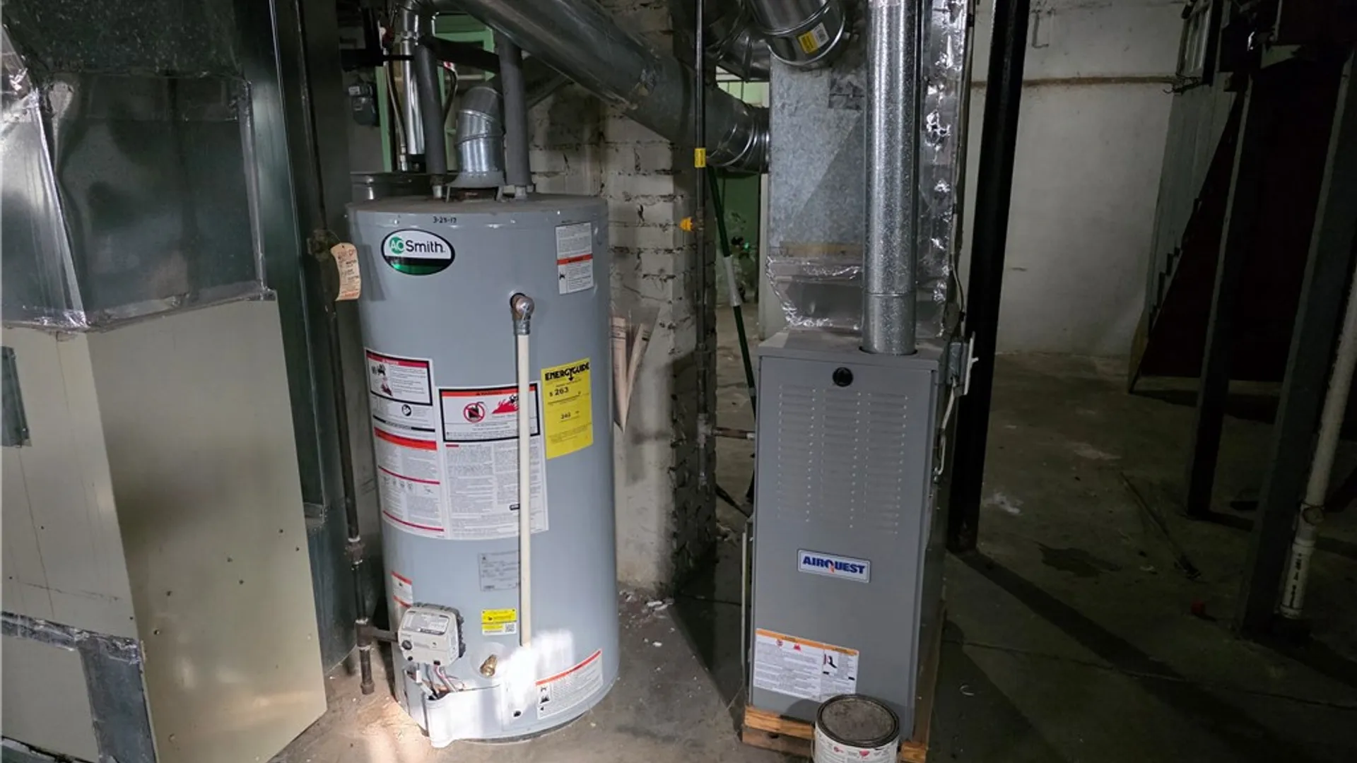 Property at 97 Rohr St, Rochester, NY 14605 38