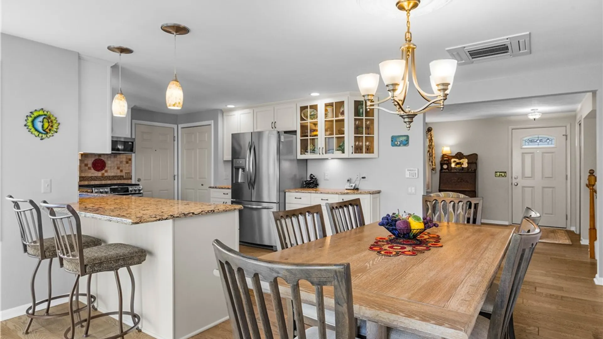 Property at 75 Crest View Drive, Penfield, NY 14625 10