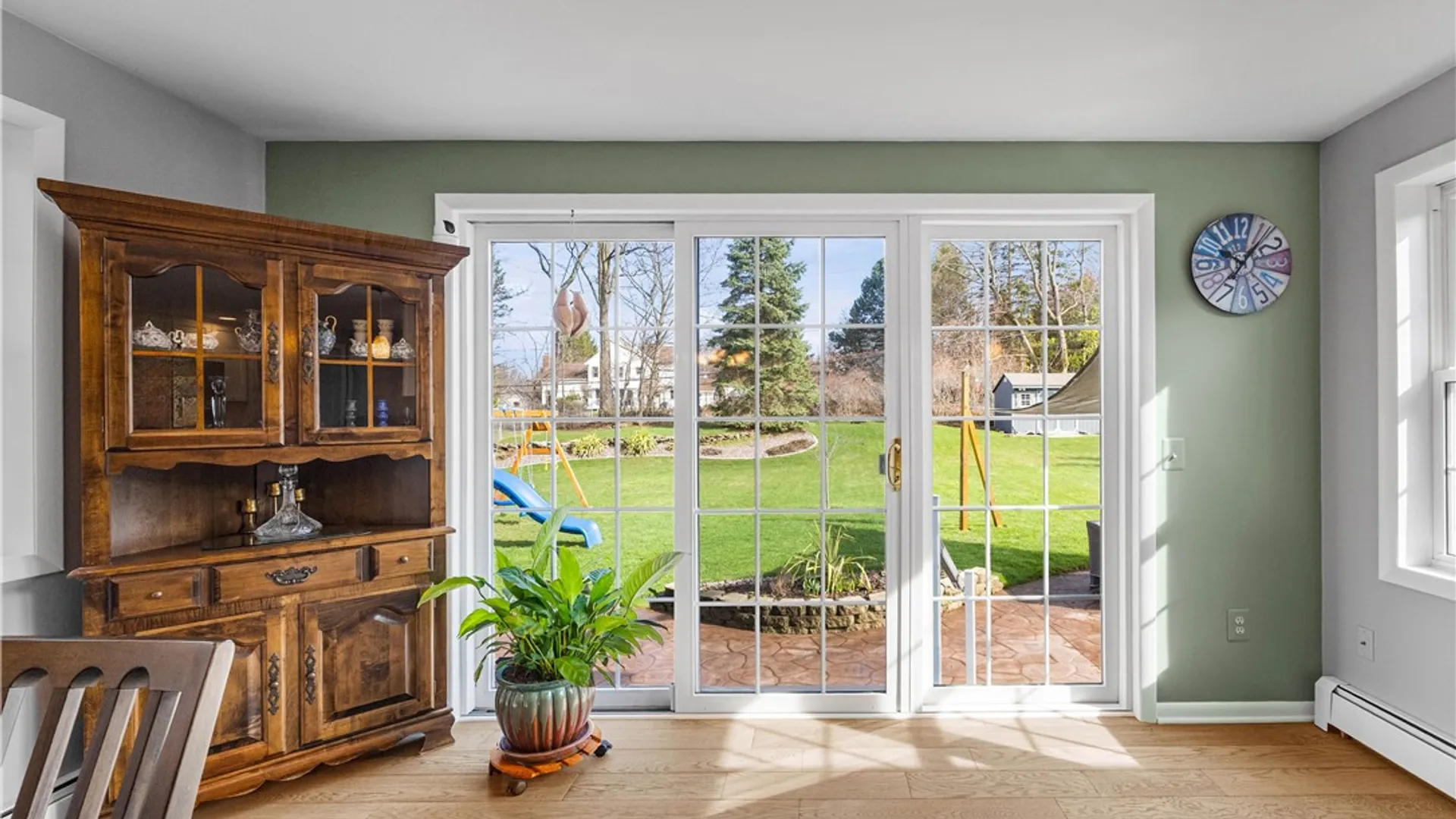 Property at 75 Crest View Drive, Penfield, NY 14625 11